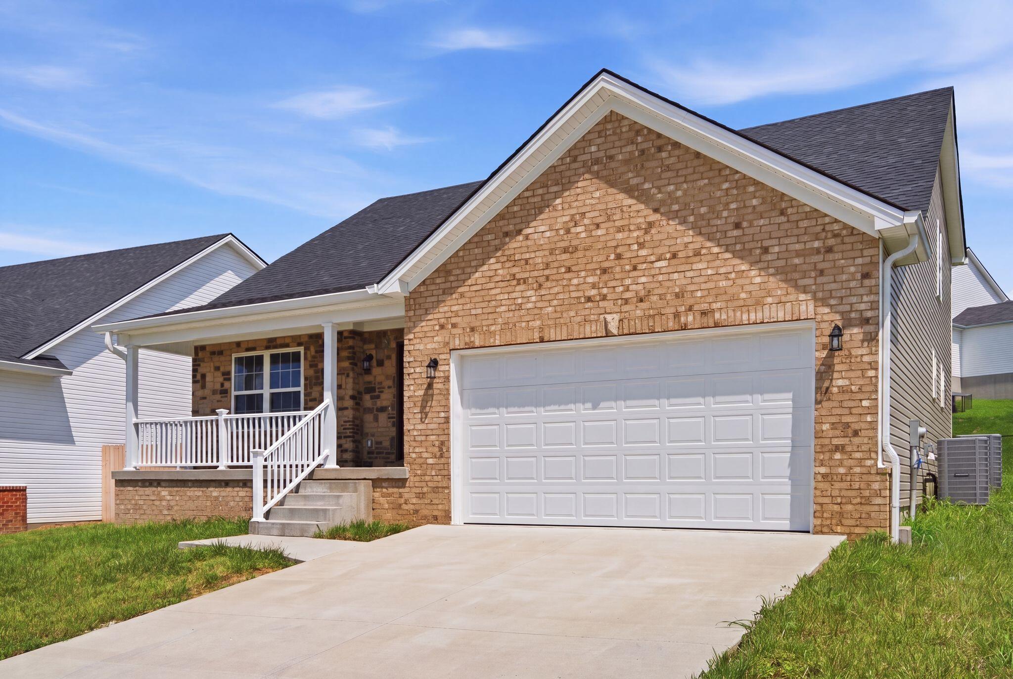 3020 Thorntree Lane Property Photo 4