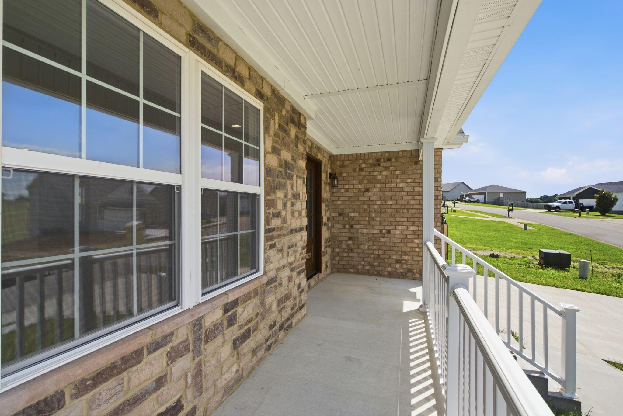 3020 Thorntree Lane Property Photo 6