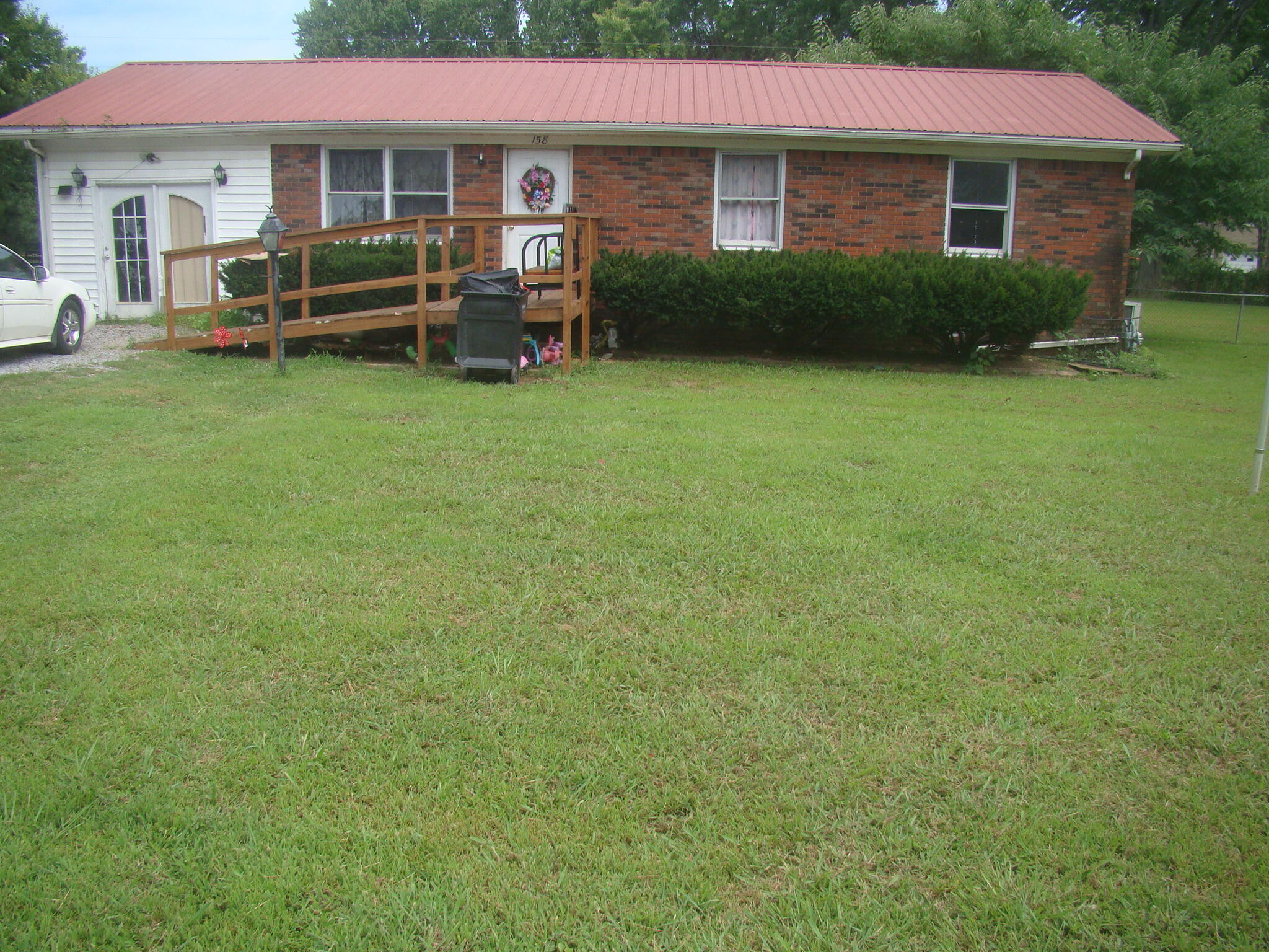 158 Sunset Circle Property Photo 1