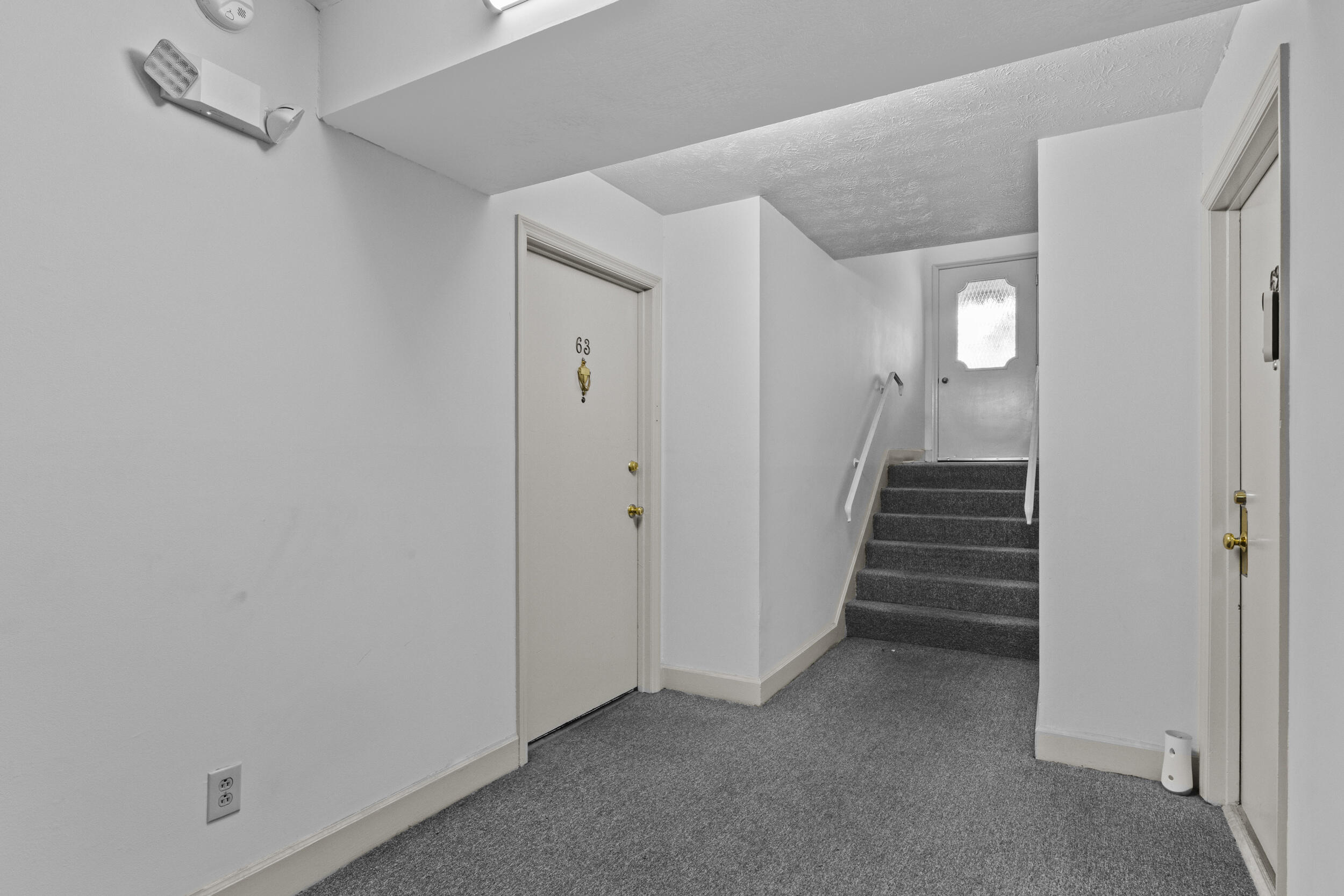 175 Malabu Drive 63 Property Photo 3