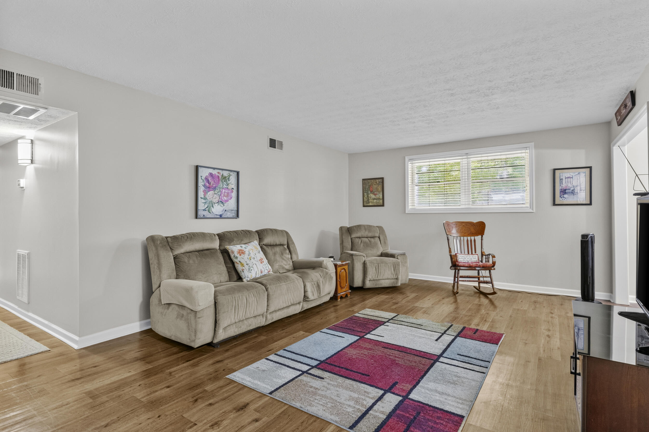 175 Malabu Drive 63 Property Photo 4