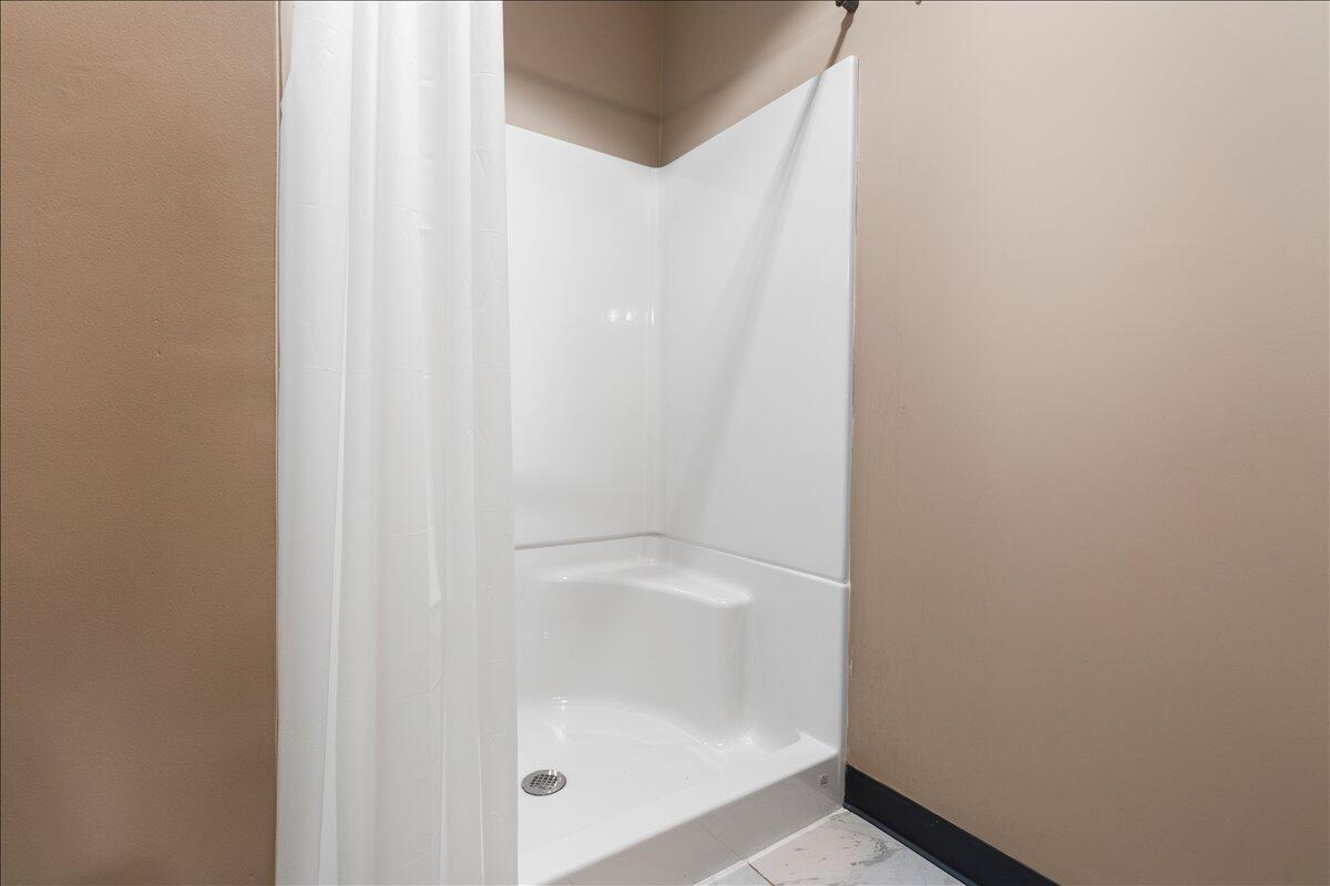 3475 Richmond Road 100 Property Photo 46