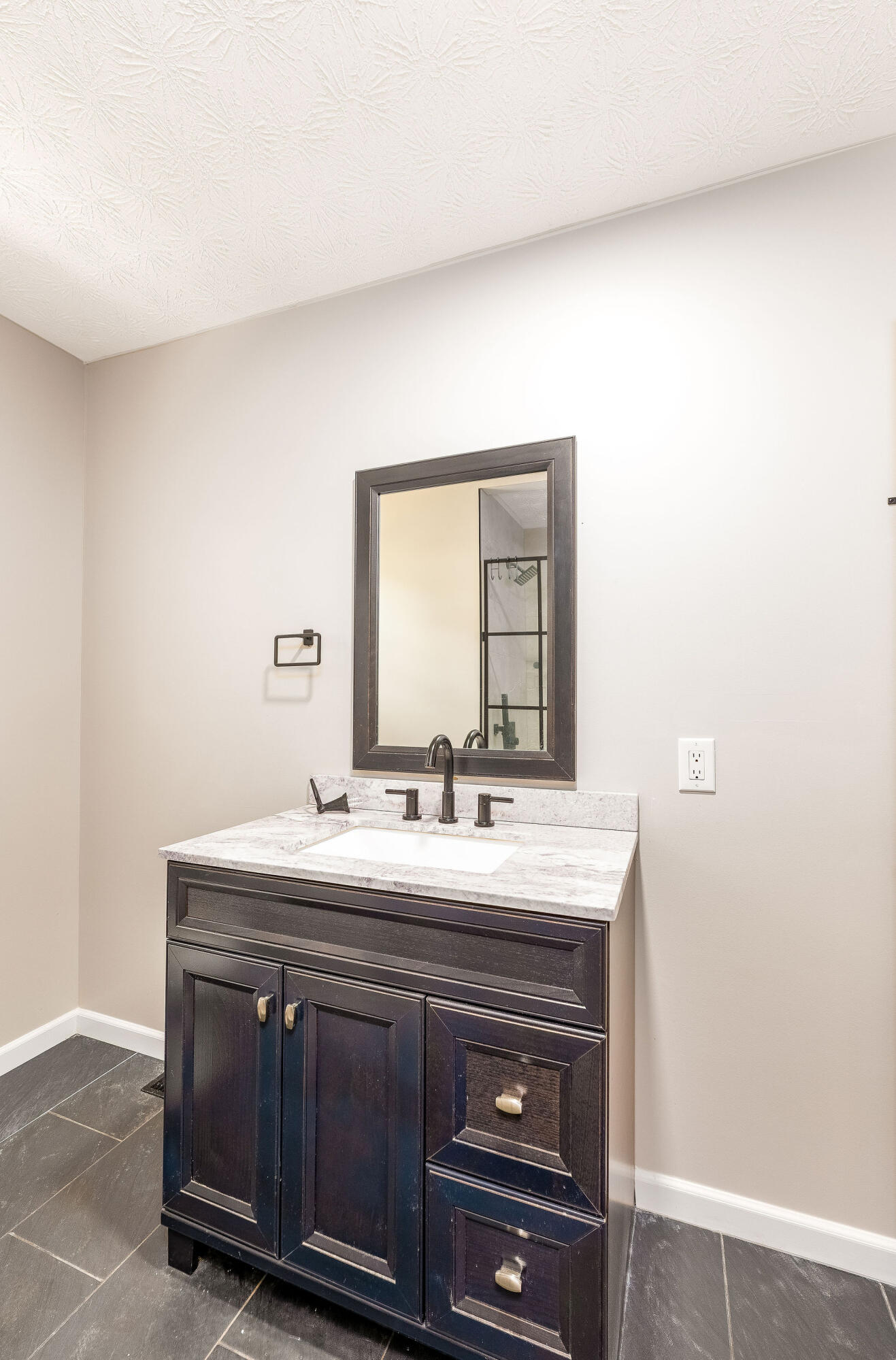 230 Carter Gregory Road Property Photo 14