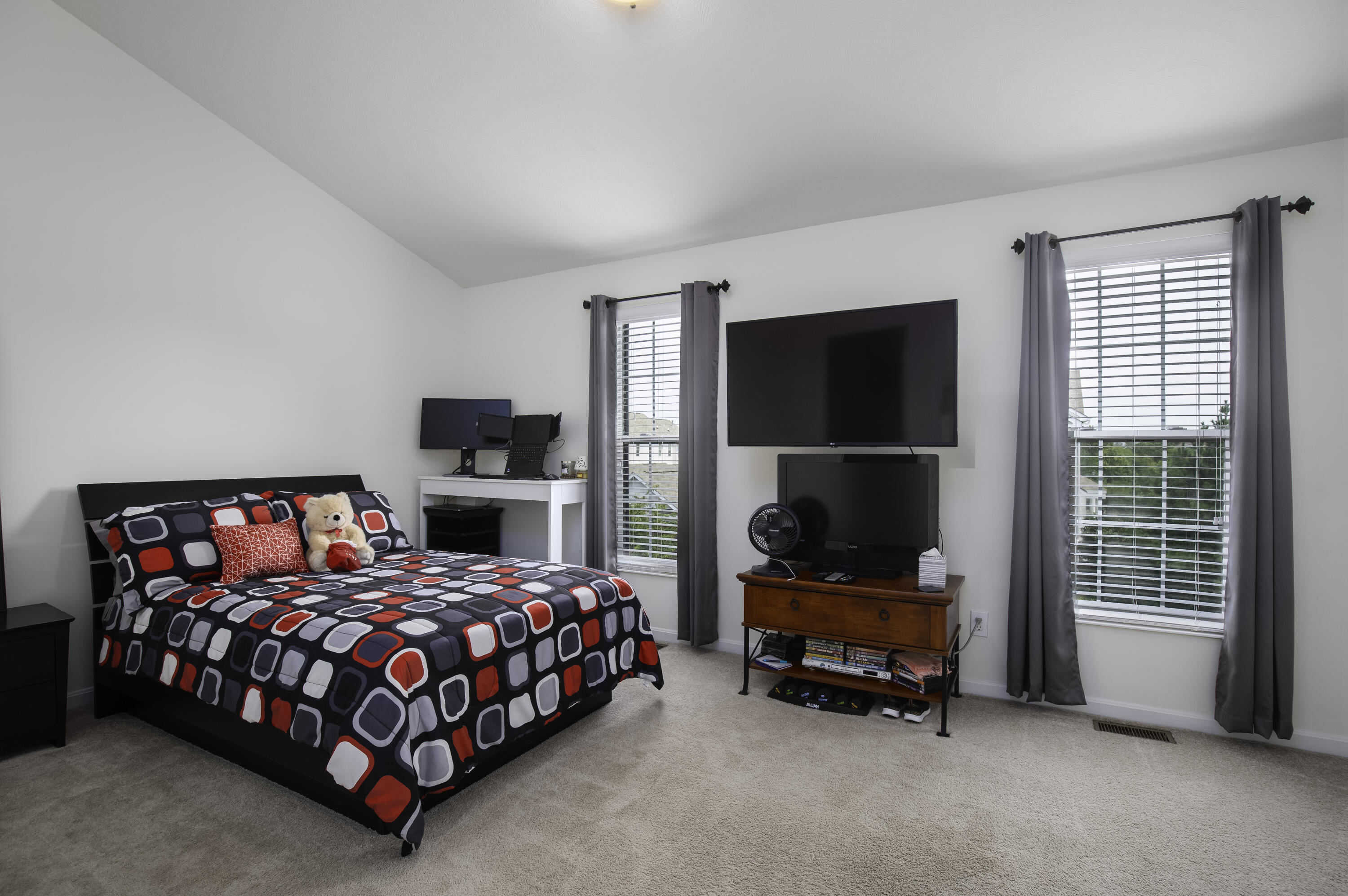 2332 Aristocracy Circle Property Photo 10