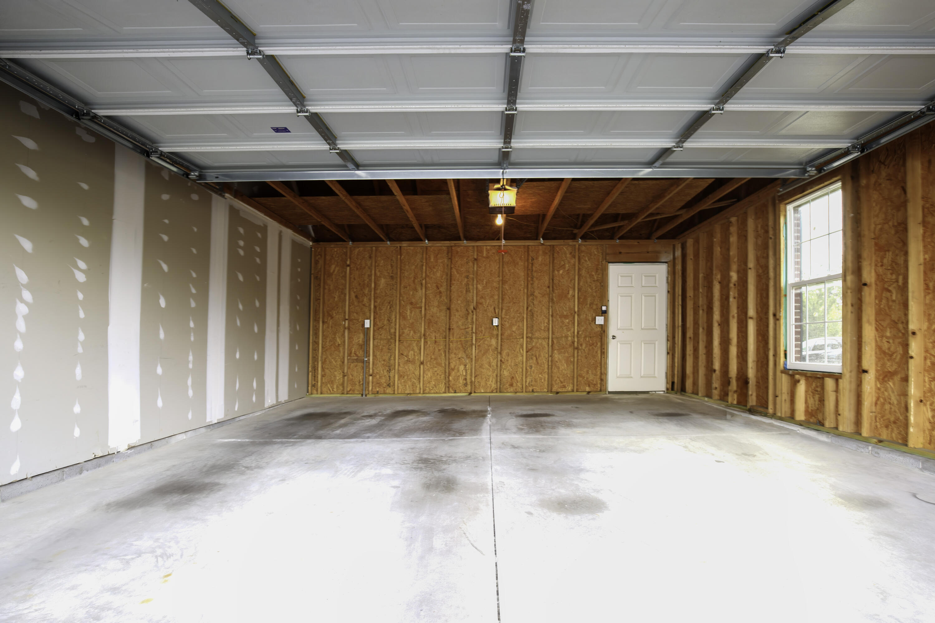 2332 Aristocracy Circle Property Photo 27