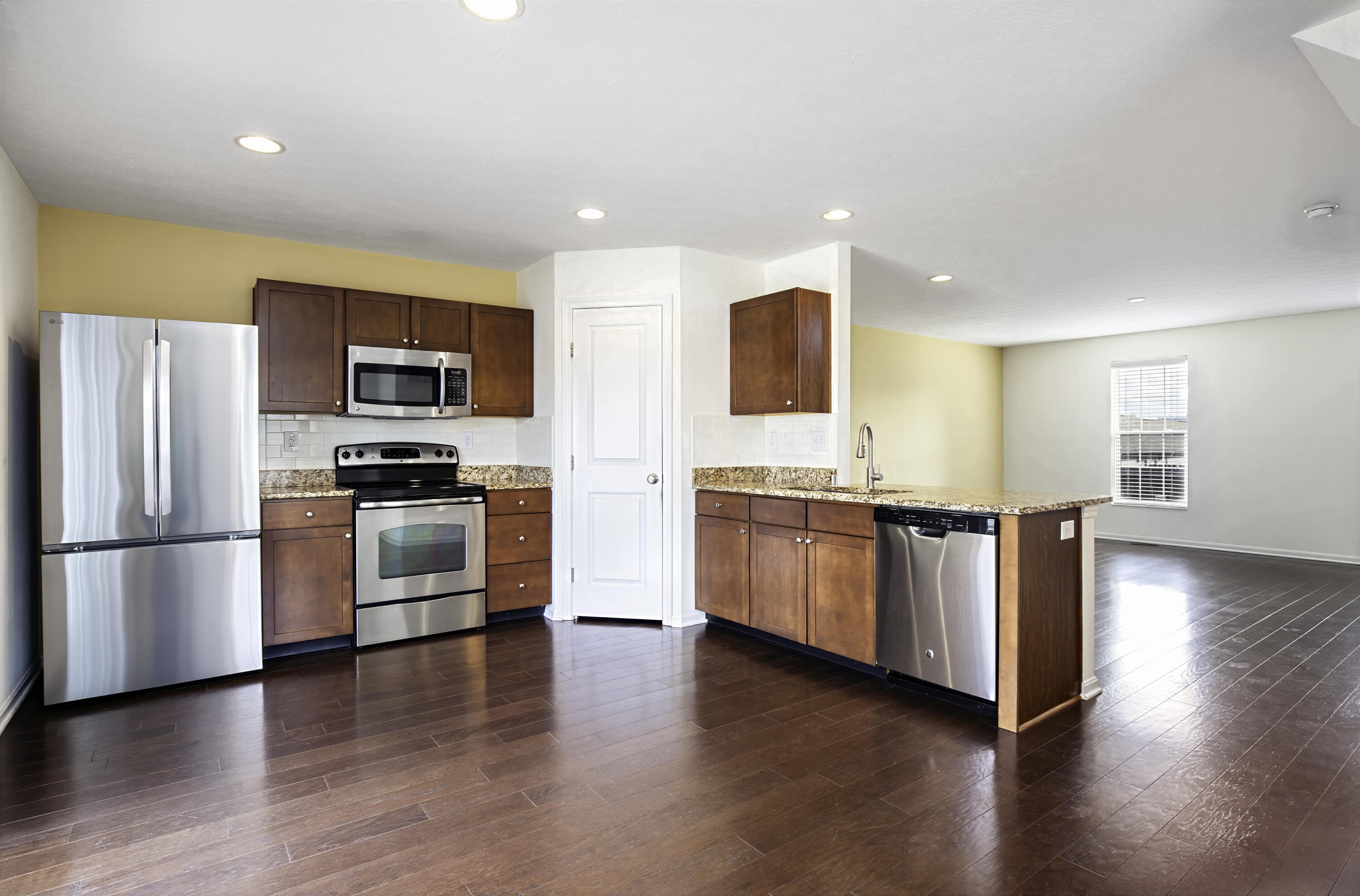 2332 Aristocracy Circle Property Photo 35