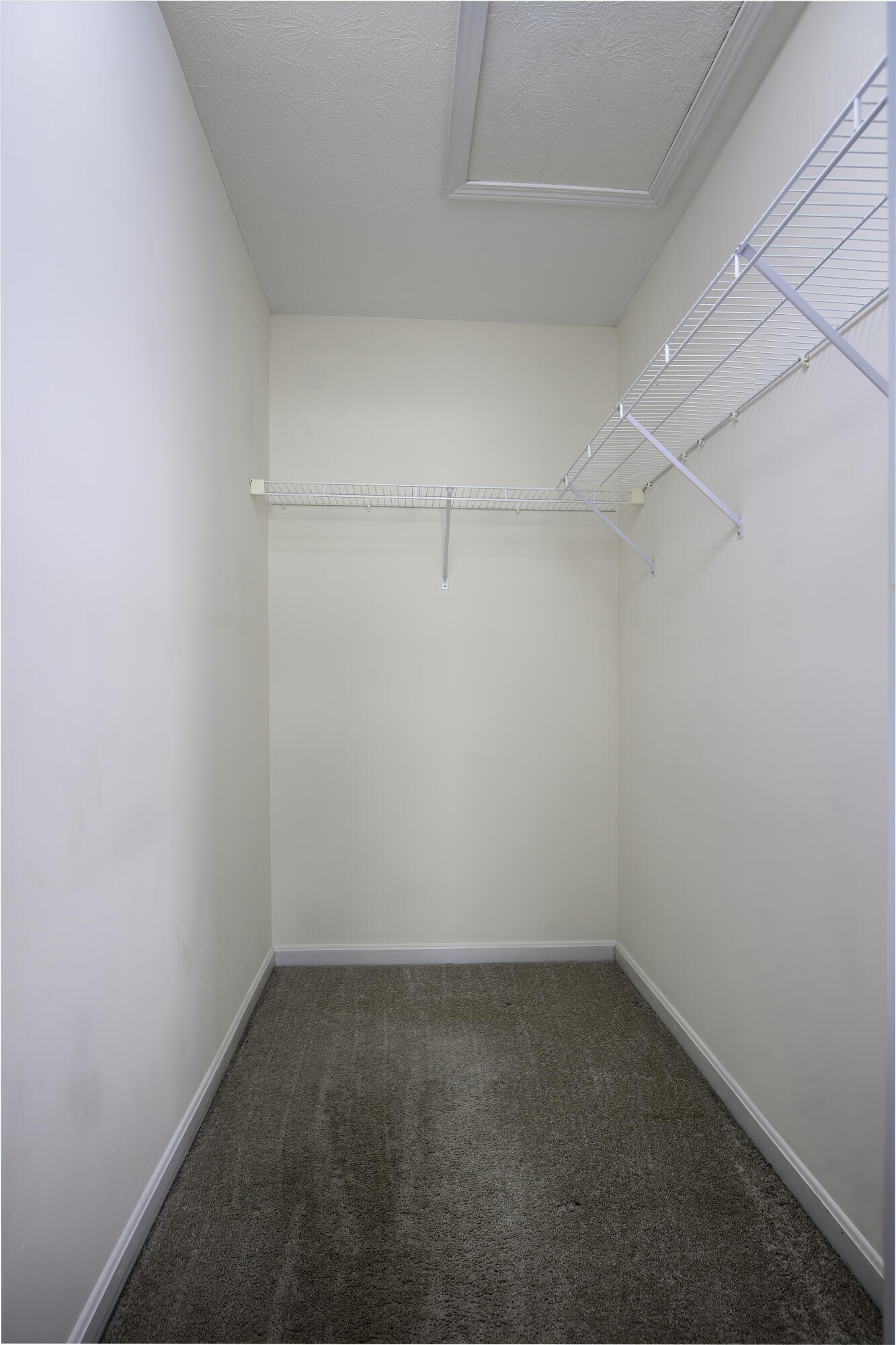 2332 Aristocracy Circle Property Photo 37