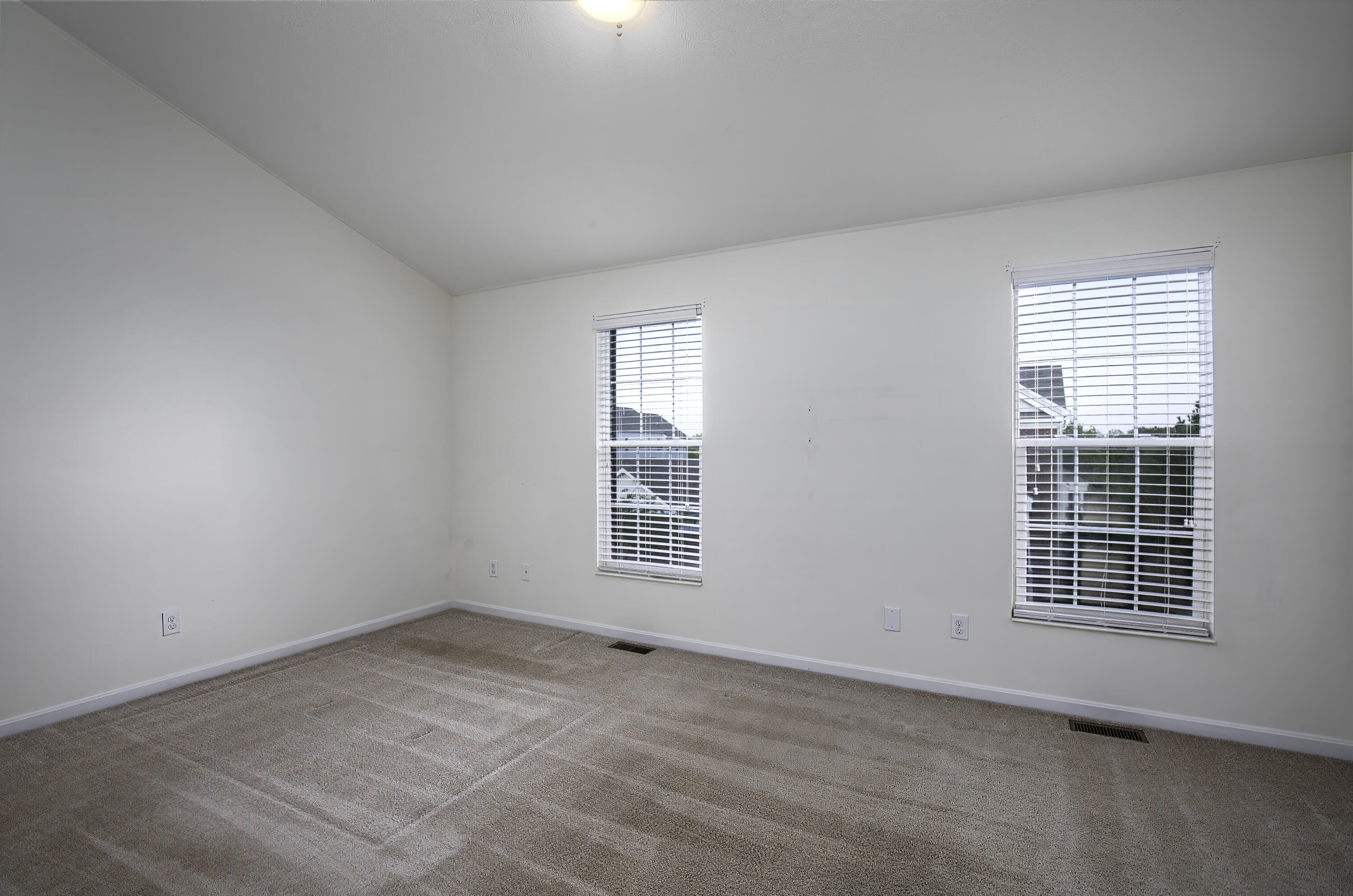 2332 Aristocracy Circle Property Photo 41