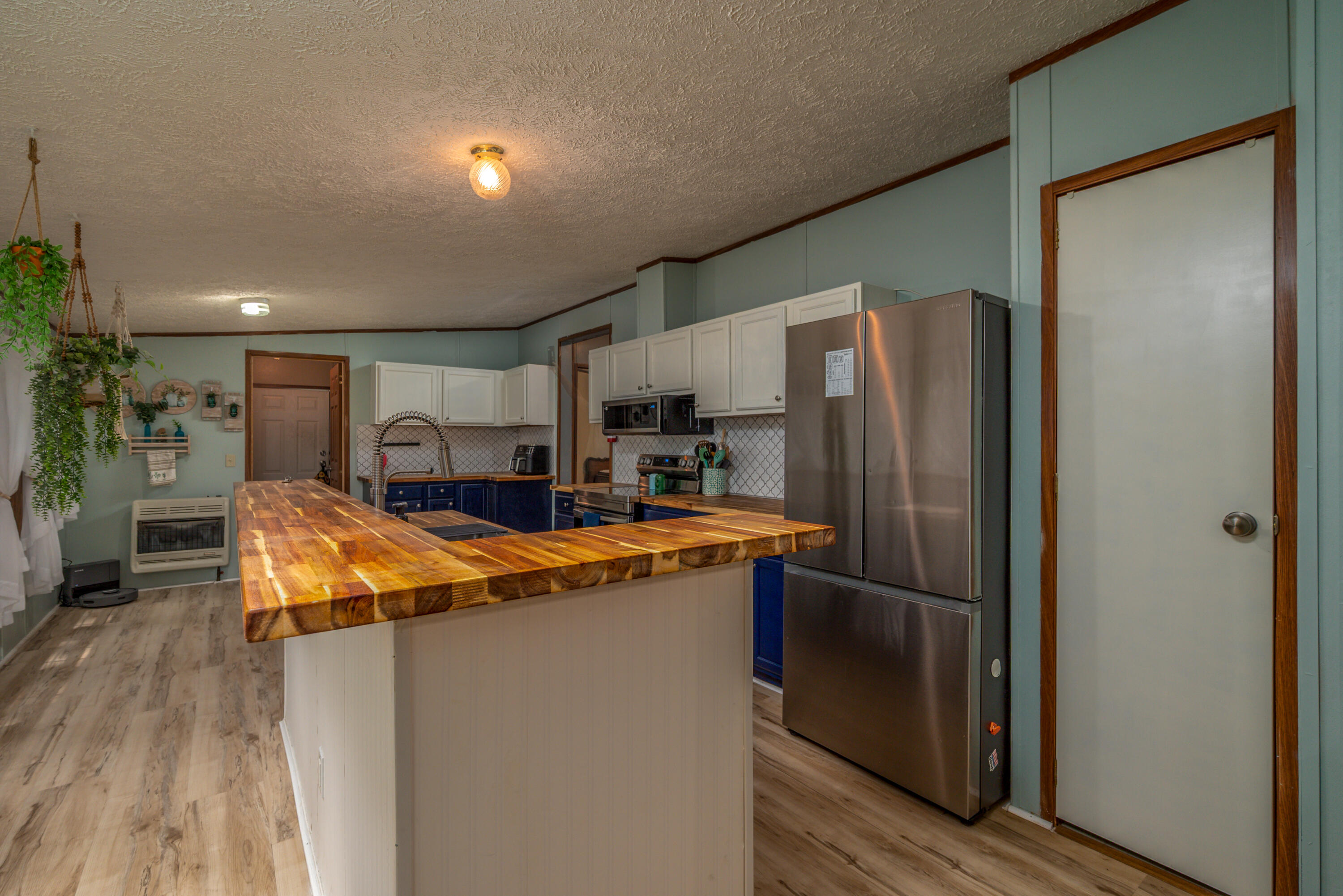 500 Hazel Tree Lane Property Photo 21