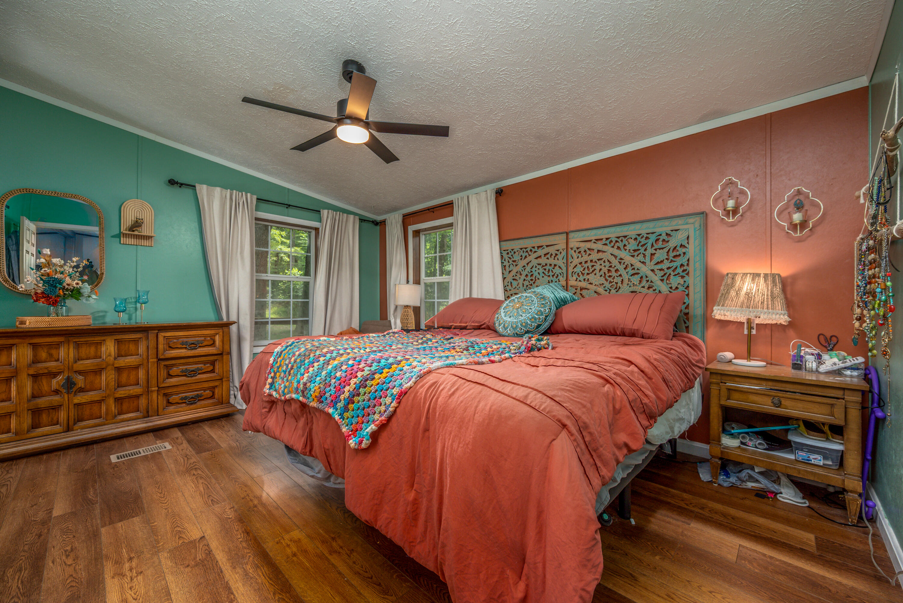 500 Hazel Tree Lane Property Photo 28