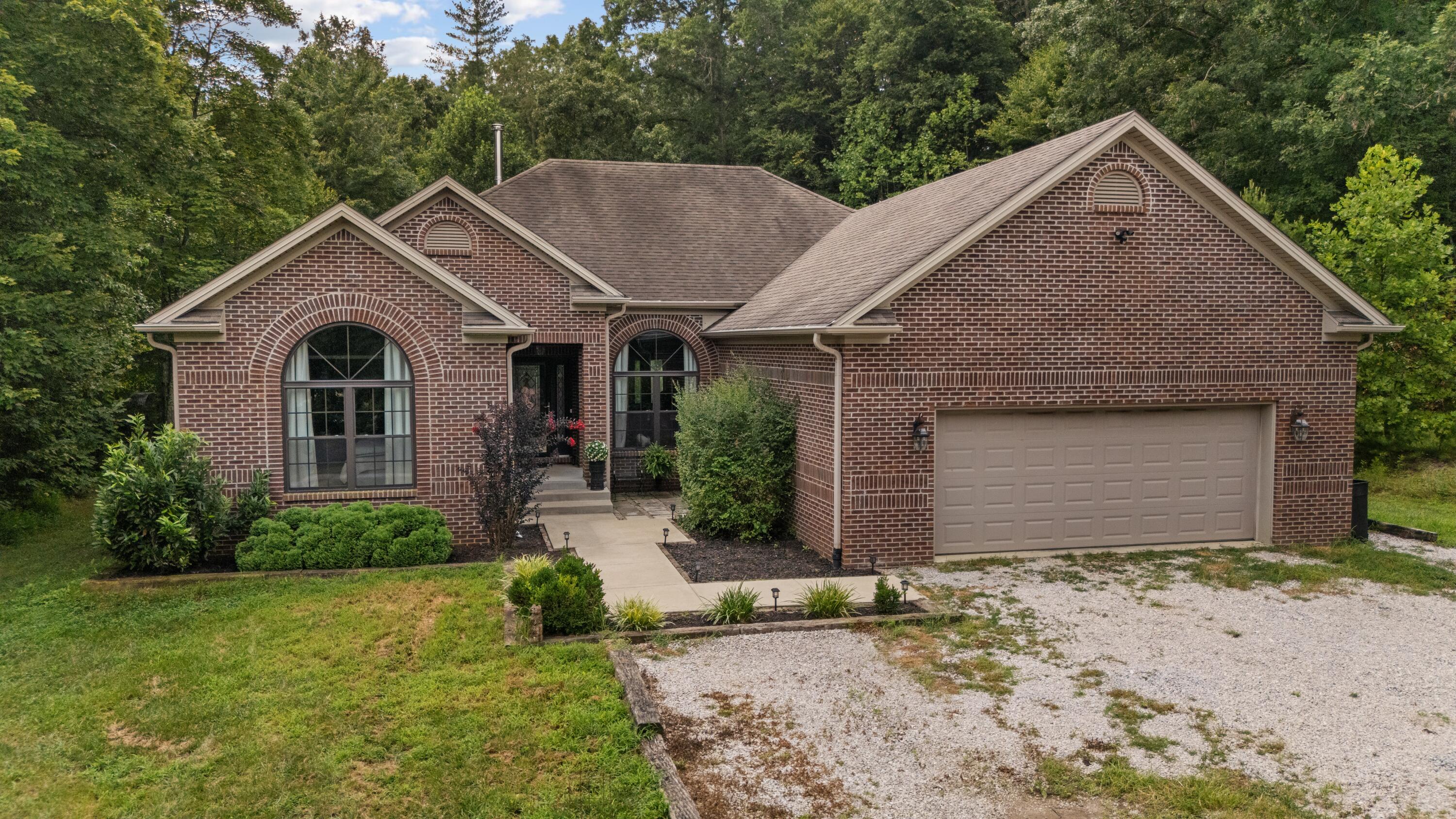 625 Pine Ridge Road Property Photo 1