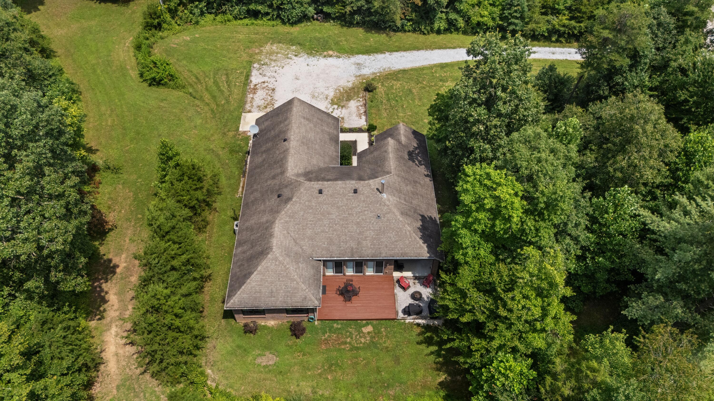 625 Pine Ridge Road Property Photo 45