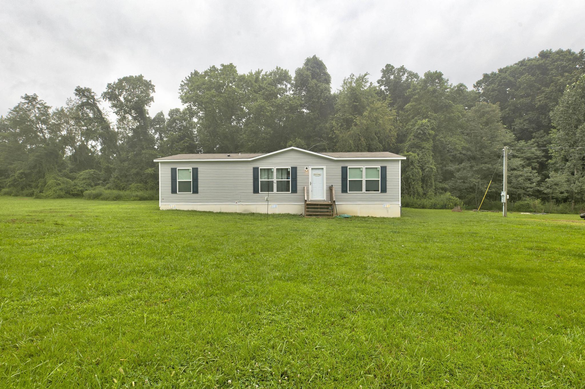 105 E Stone Road Property Photo 2