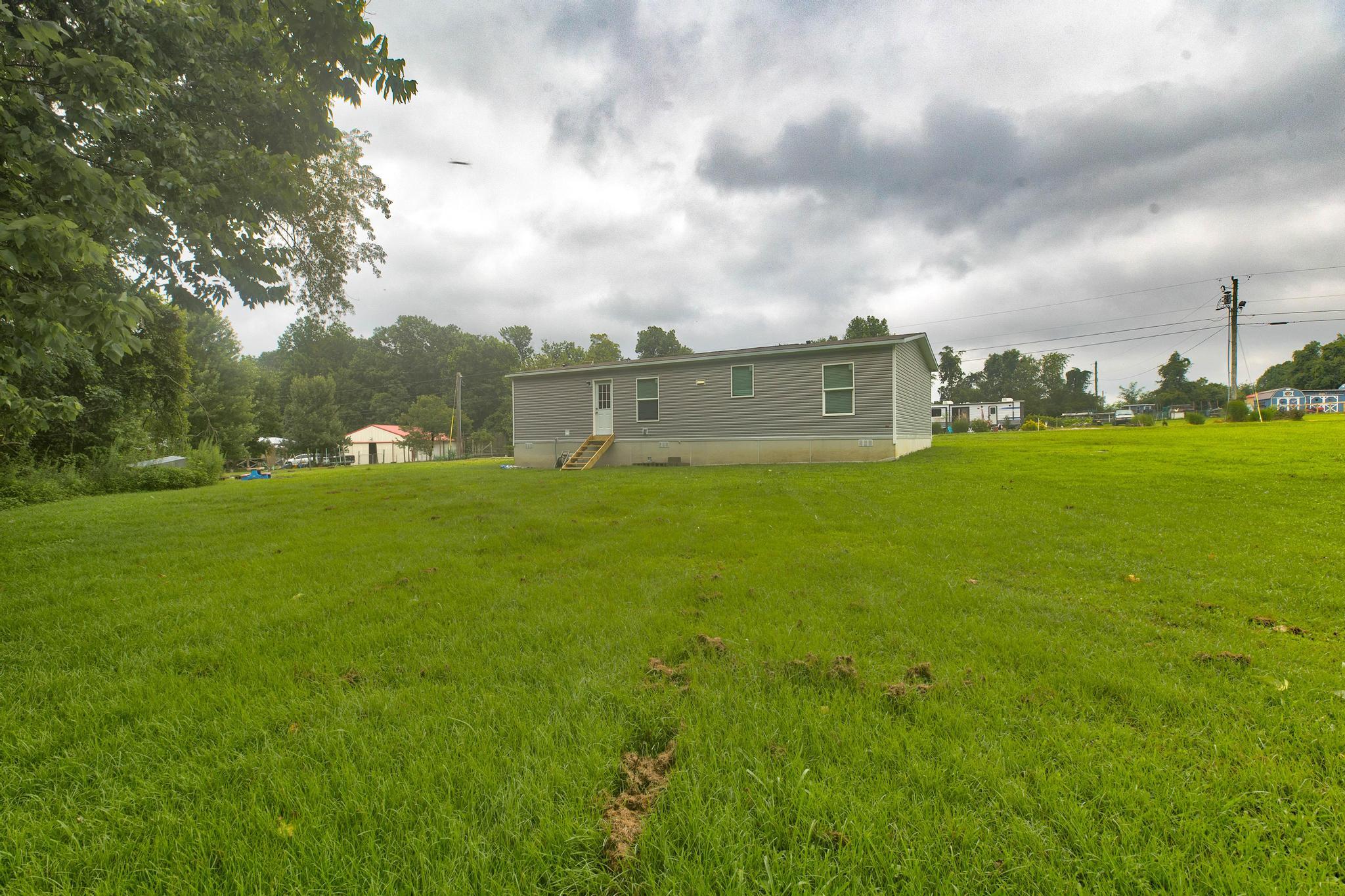 105 E Stone Road Property Photo 24