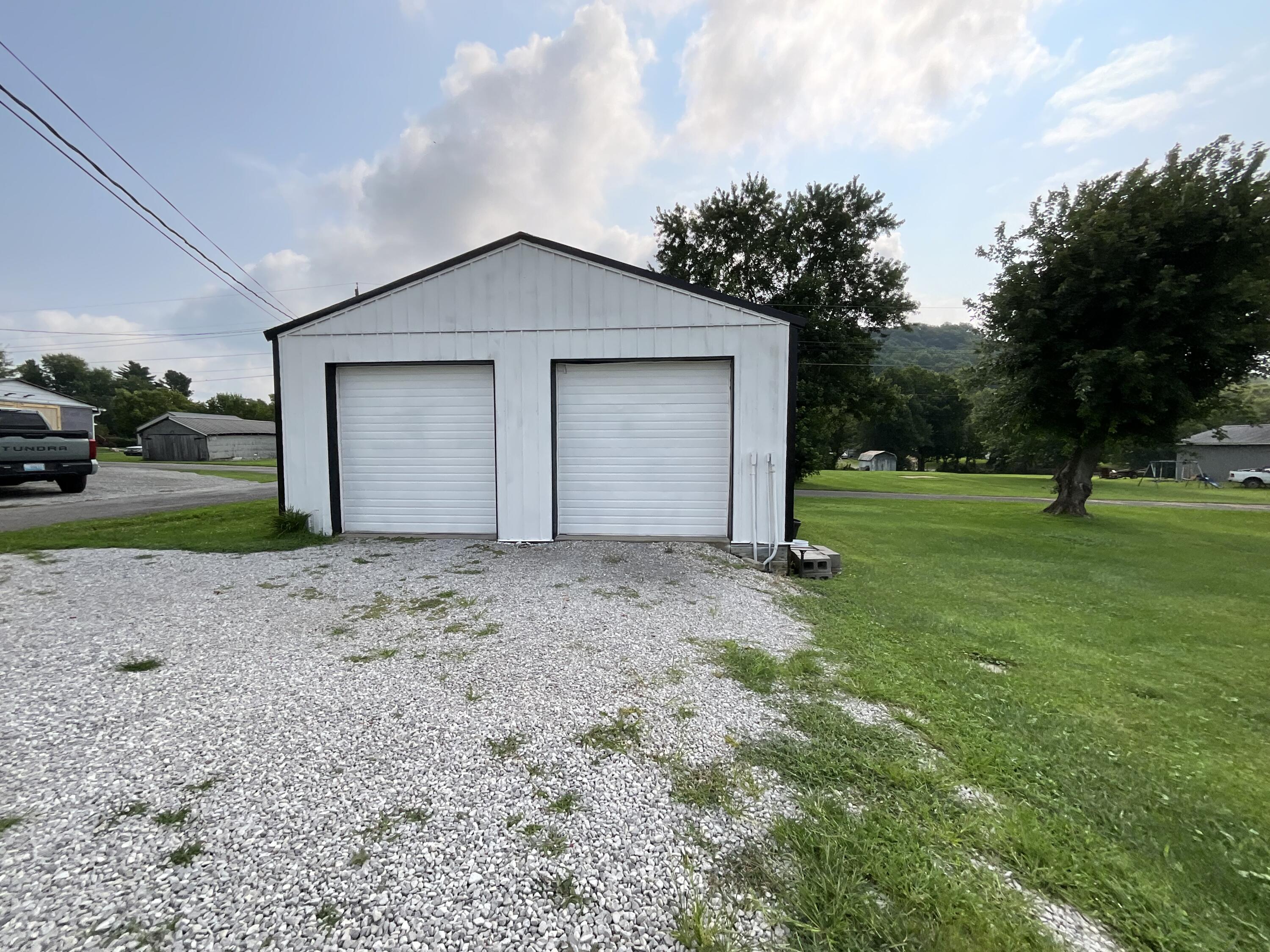3186 Ky-198 Property Photo 35