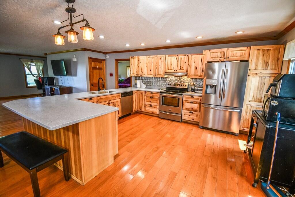 15 Hope Hill Road Property Photo 7