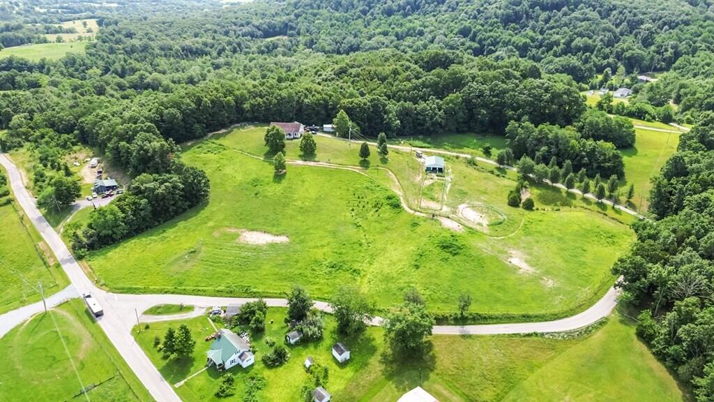 15 Hope Hill Road Property Photo 29