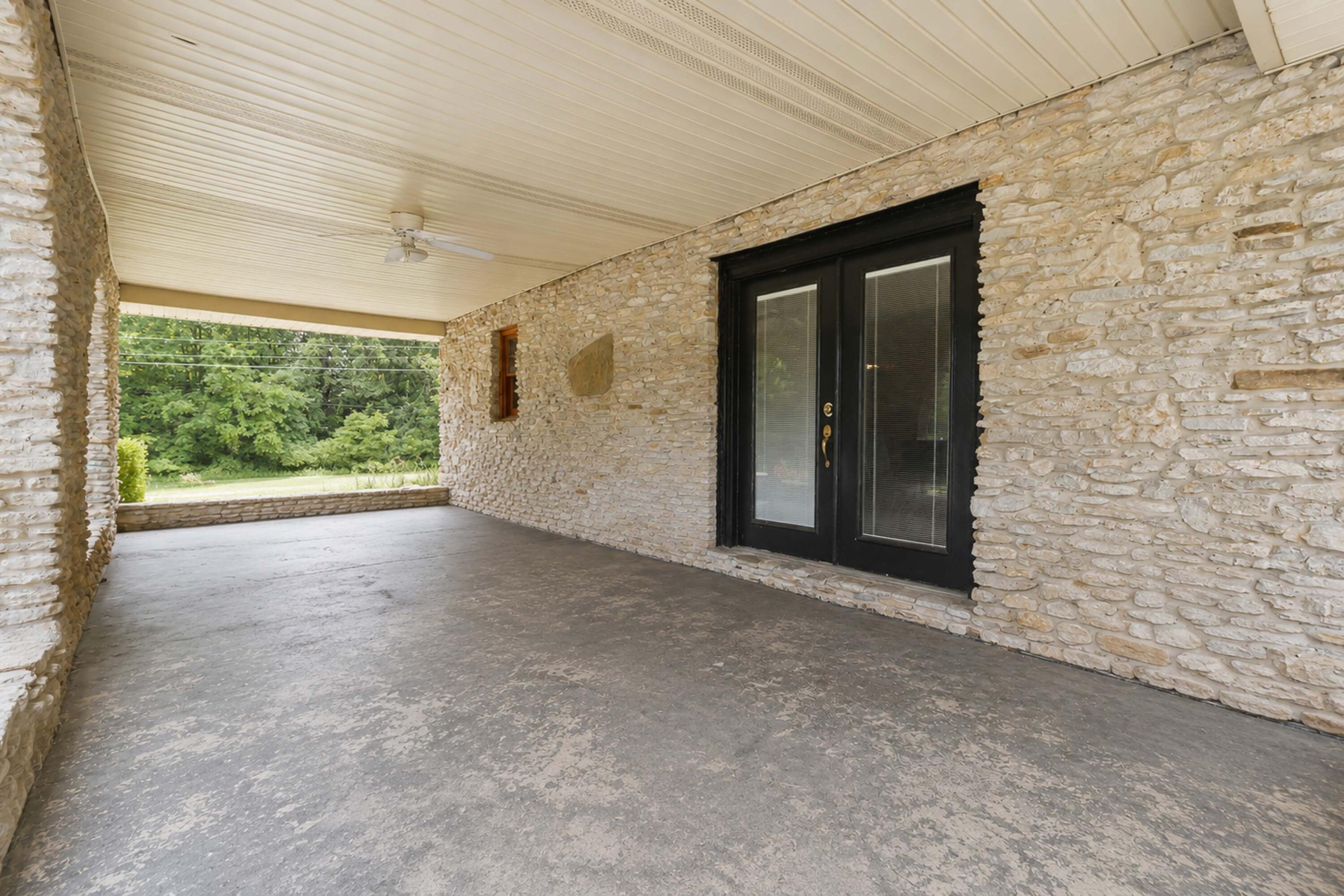 21 Vista Road Property Photo 5