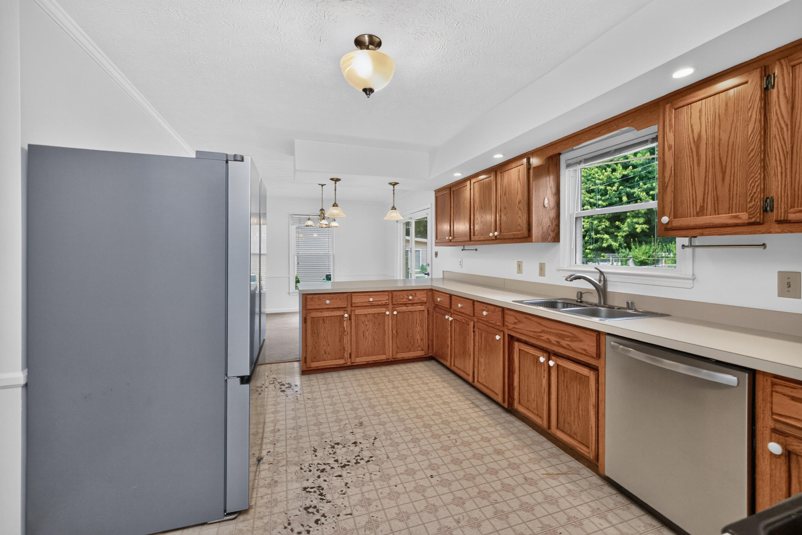 522 Sheffield Drive Property Photo 11
