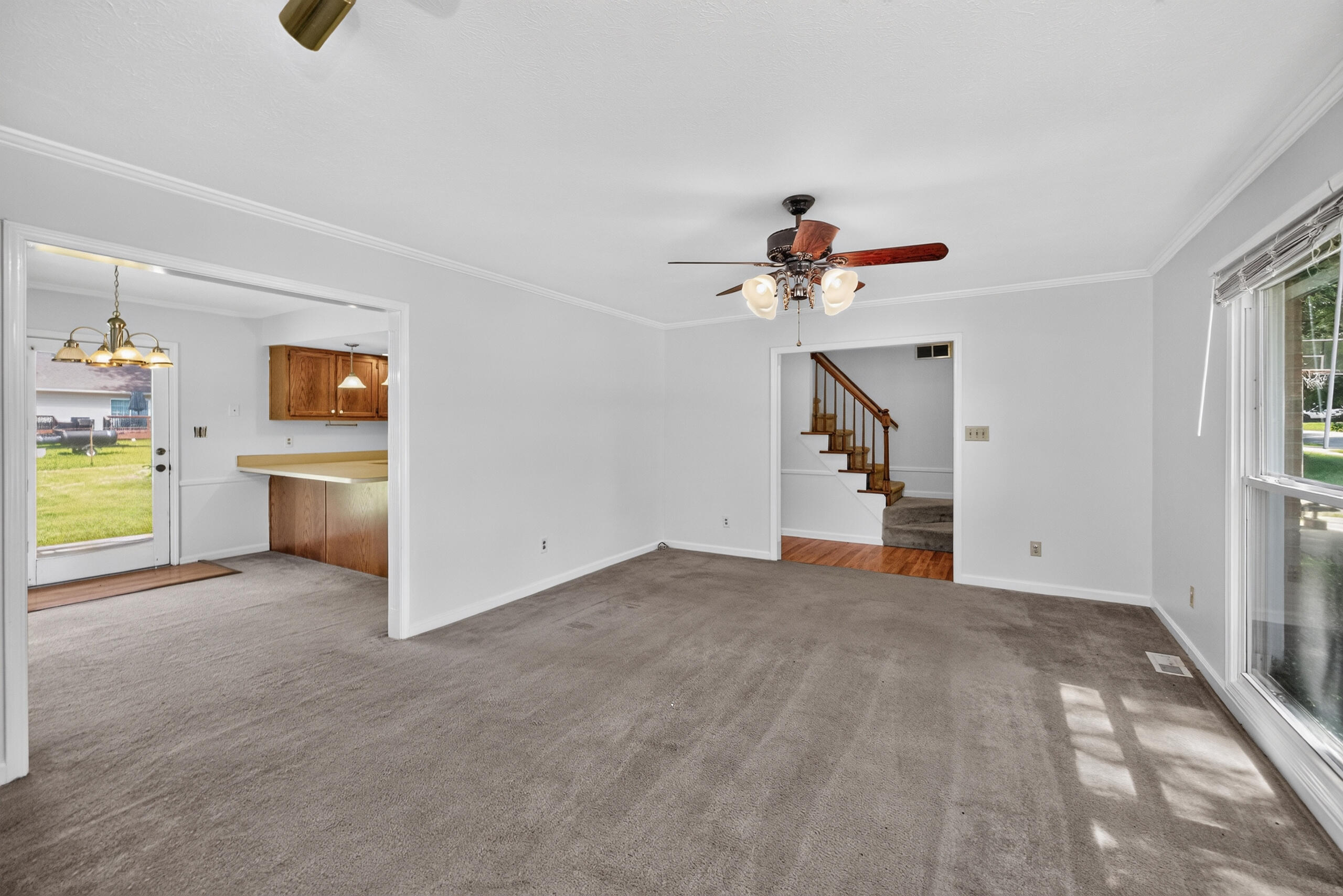 522 Sheffield Drive Property Photo 13