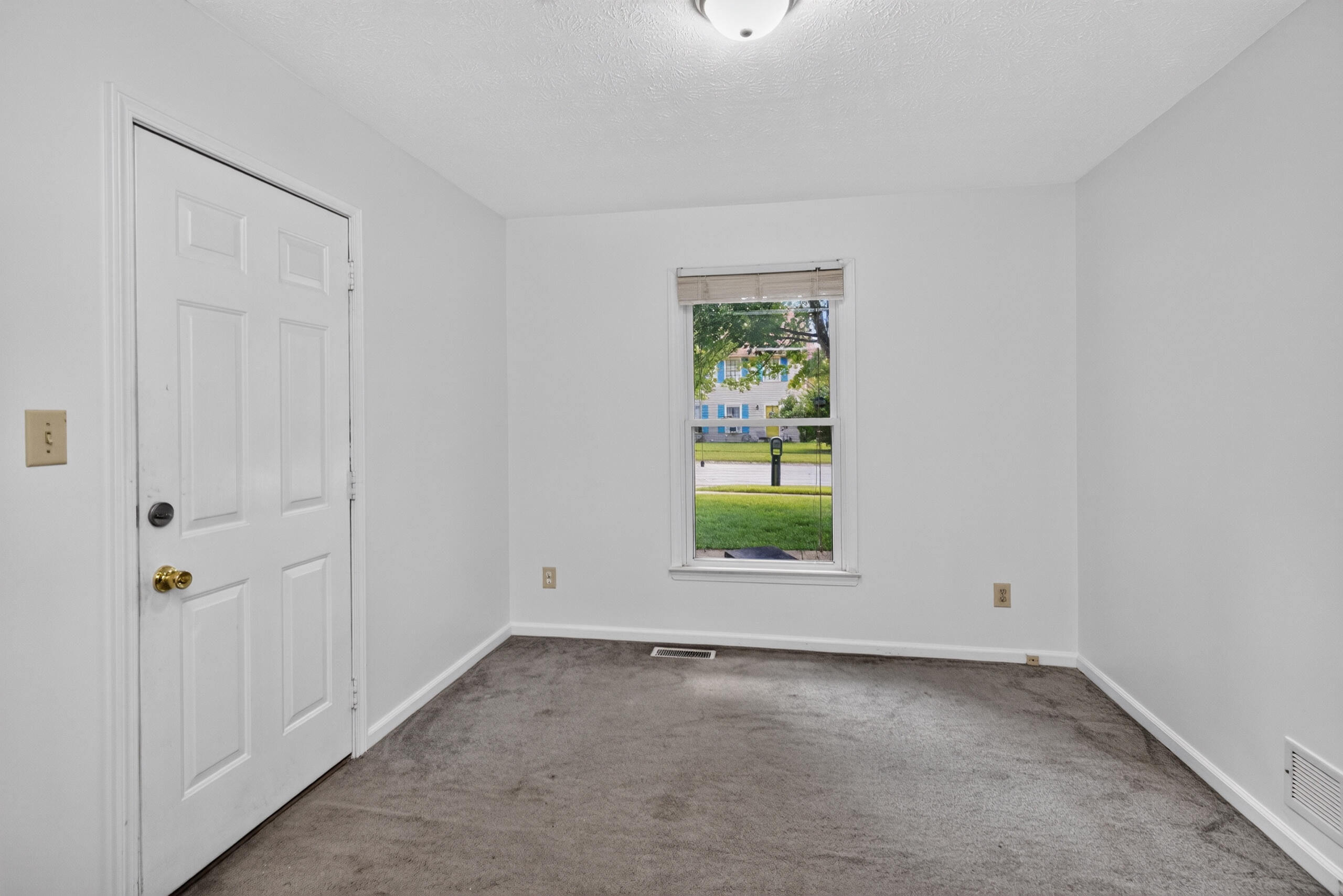 522 Sheffield Drive Property Photo 18