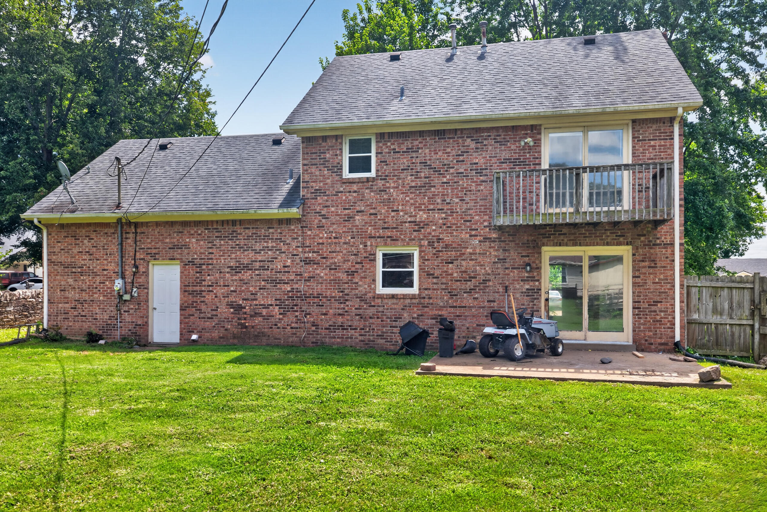 522 Sheffield Drive Property Photo 25