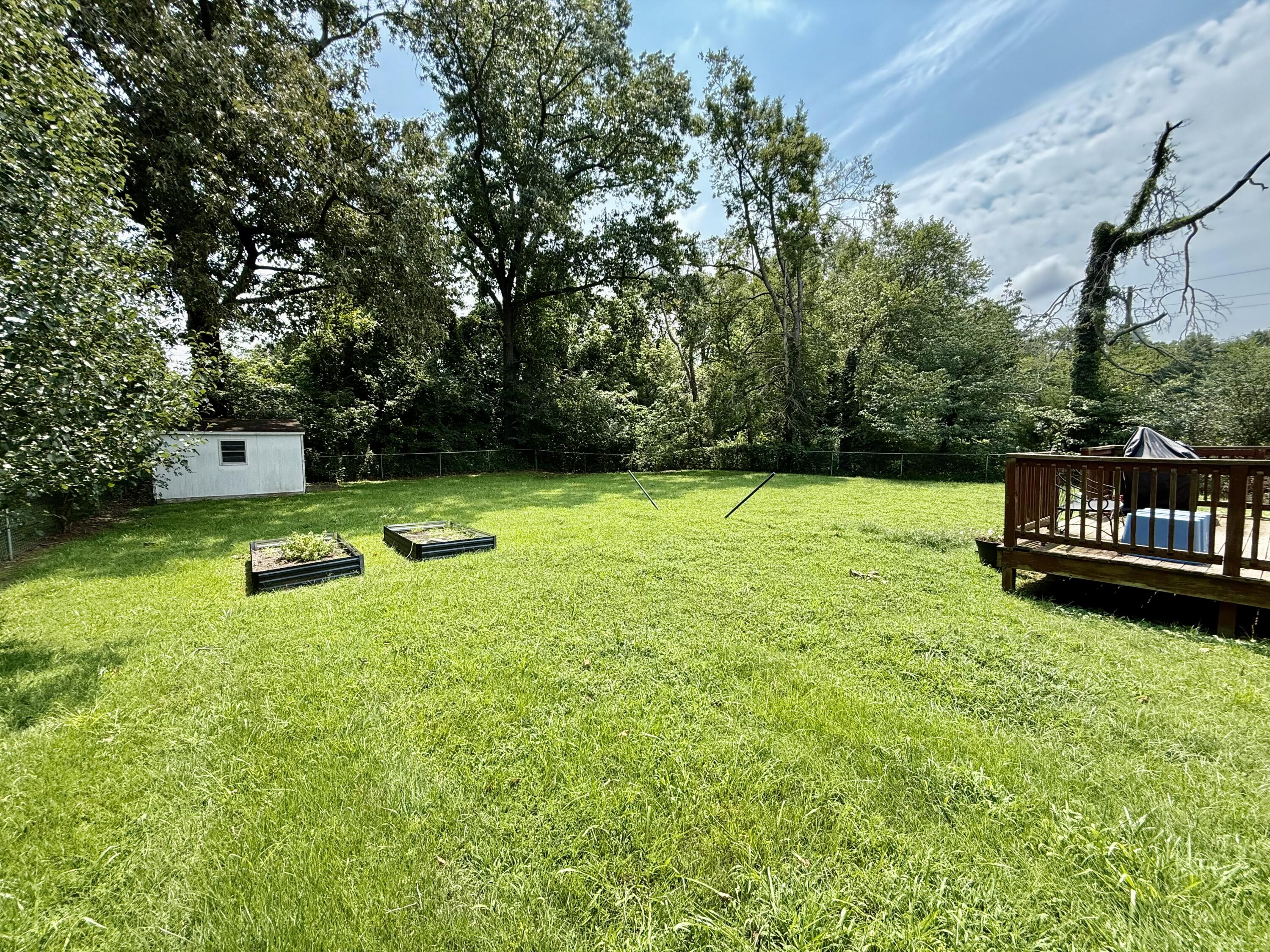 811 Sunny Lane Property Photo 17