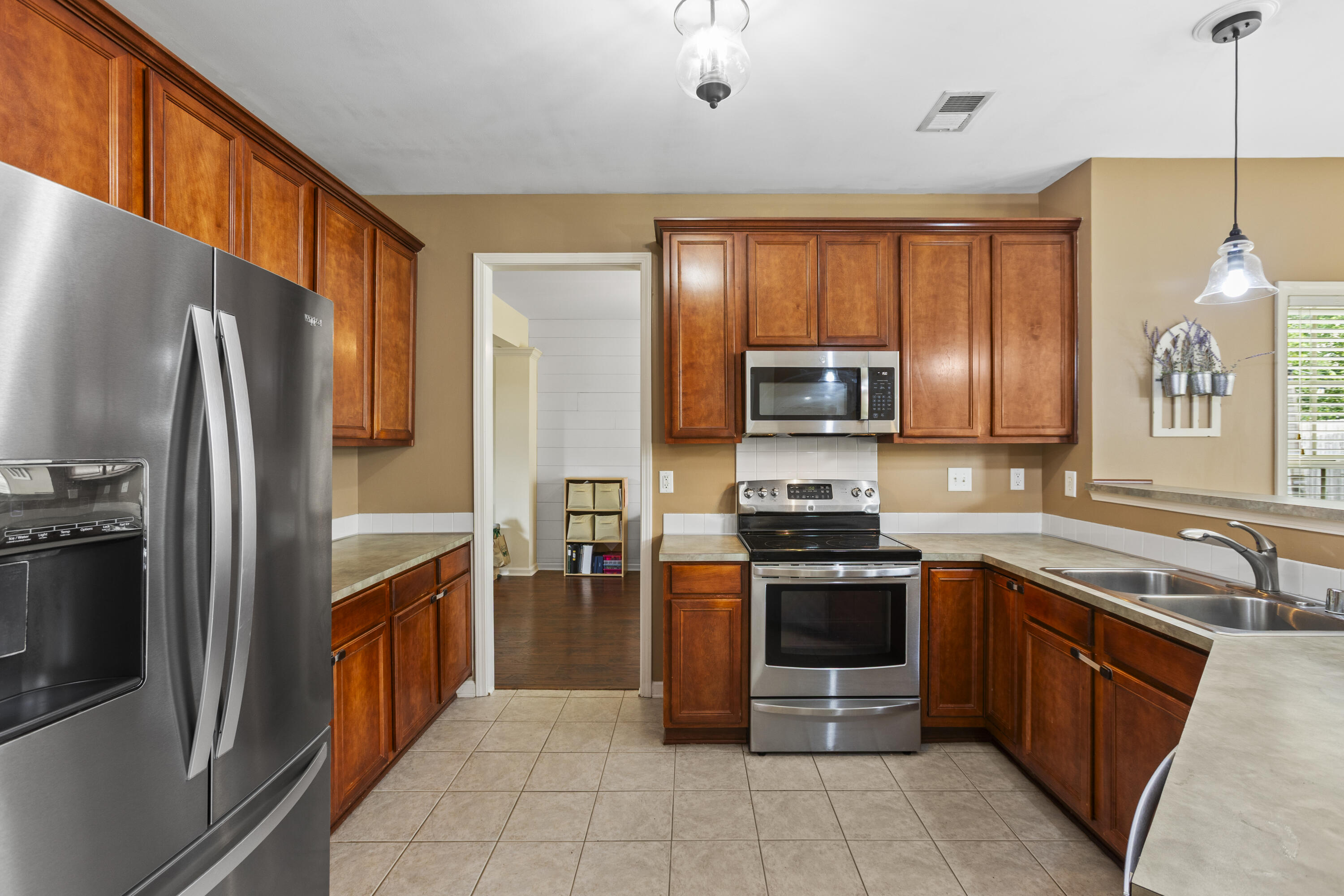 153 Brome Drive Property Photo 10