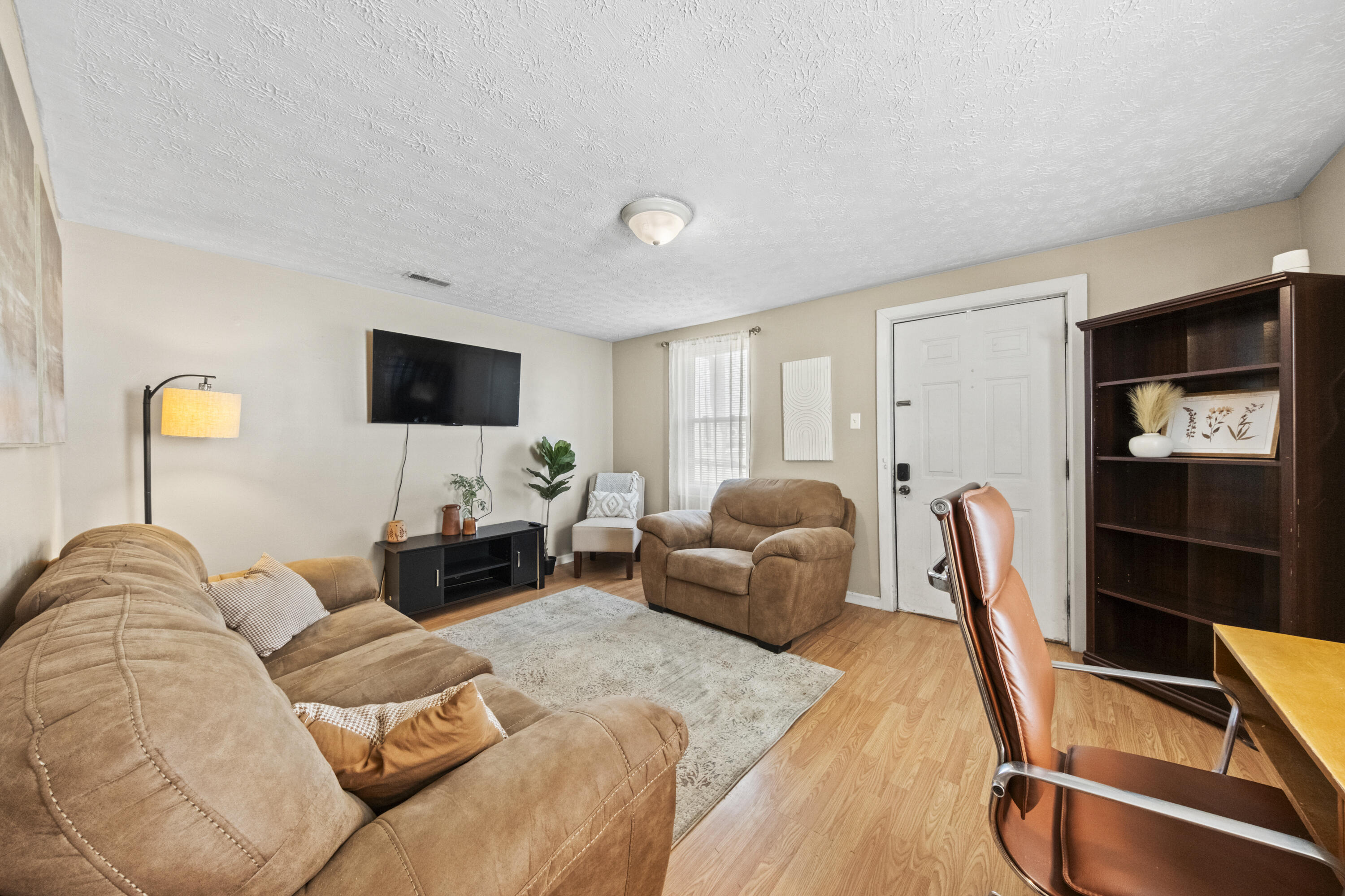 616 Central Avenue Property Photo 5