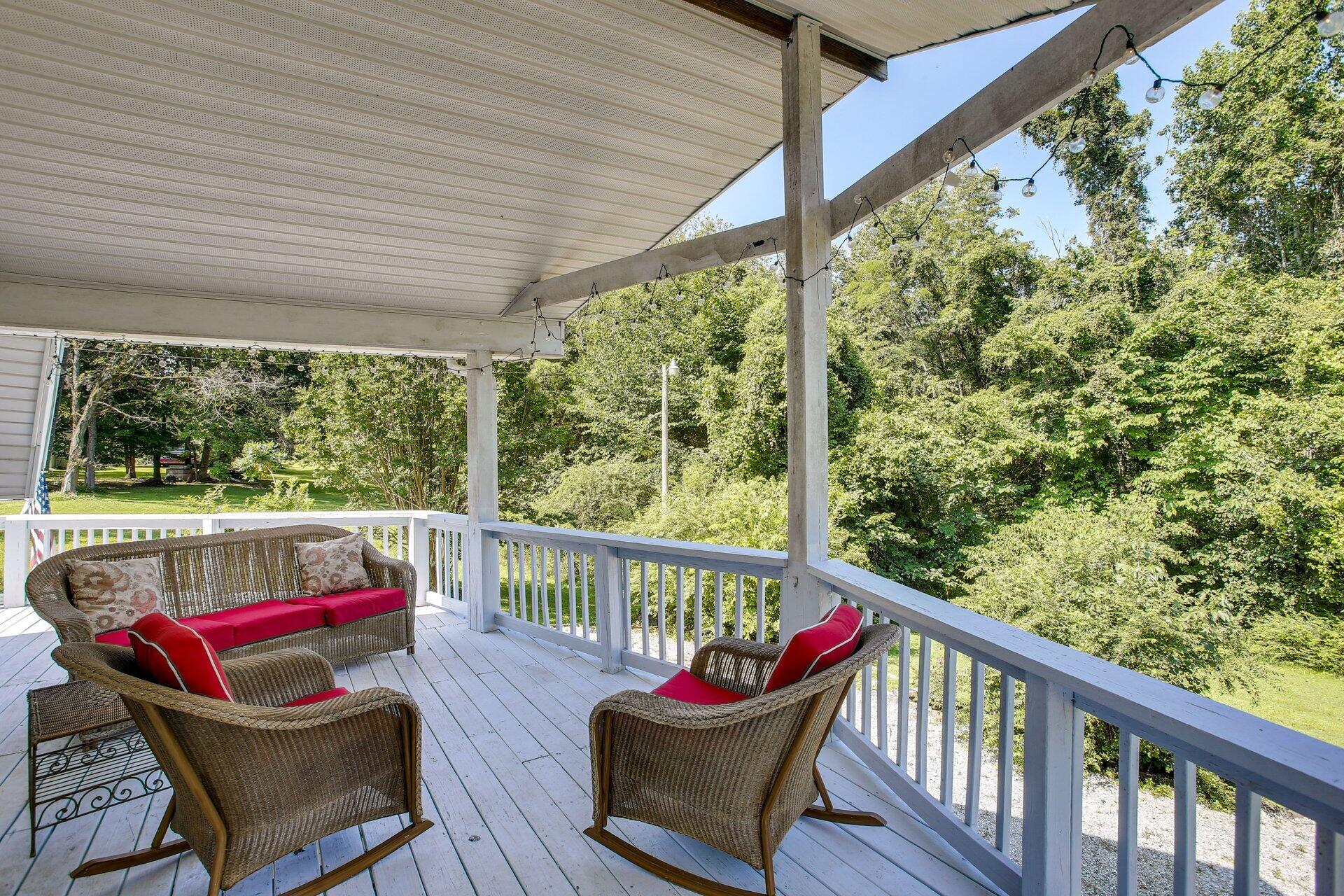 273 Shady Acres Road Property Photo 4