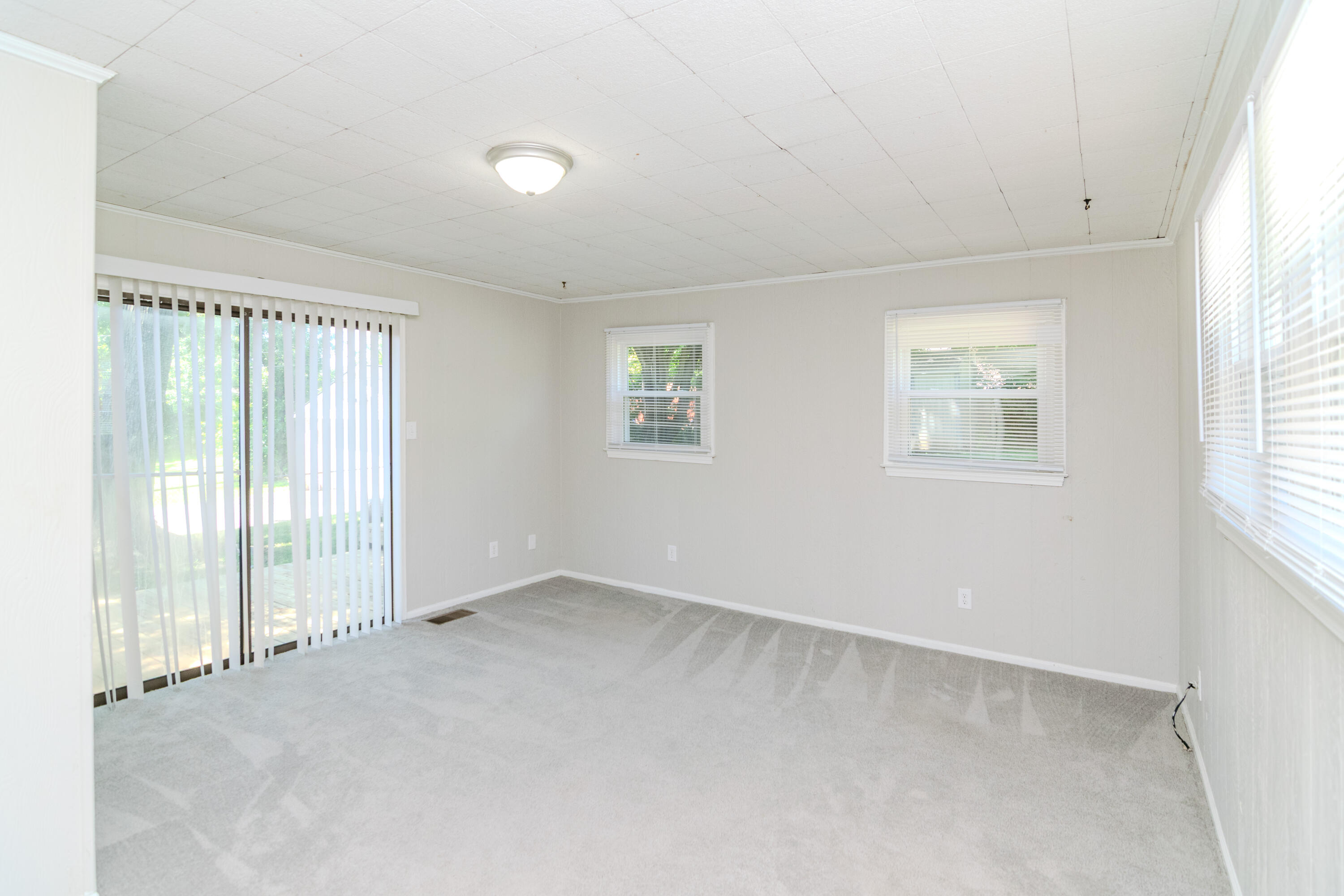 632 Waldo Way Property Photo 14