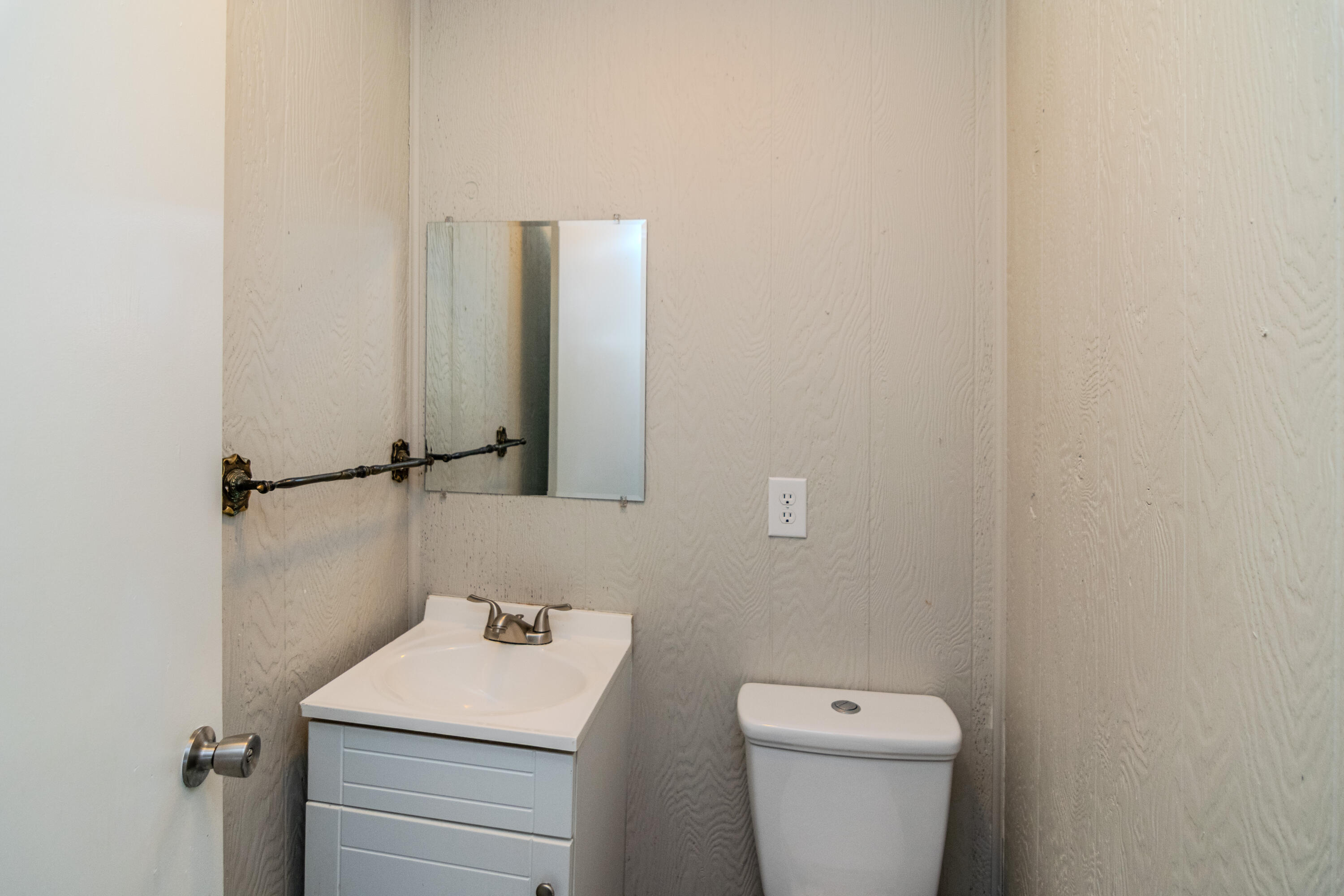 632 Waldo Way Property Photo 18