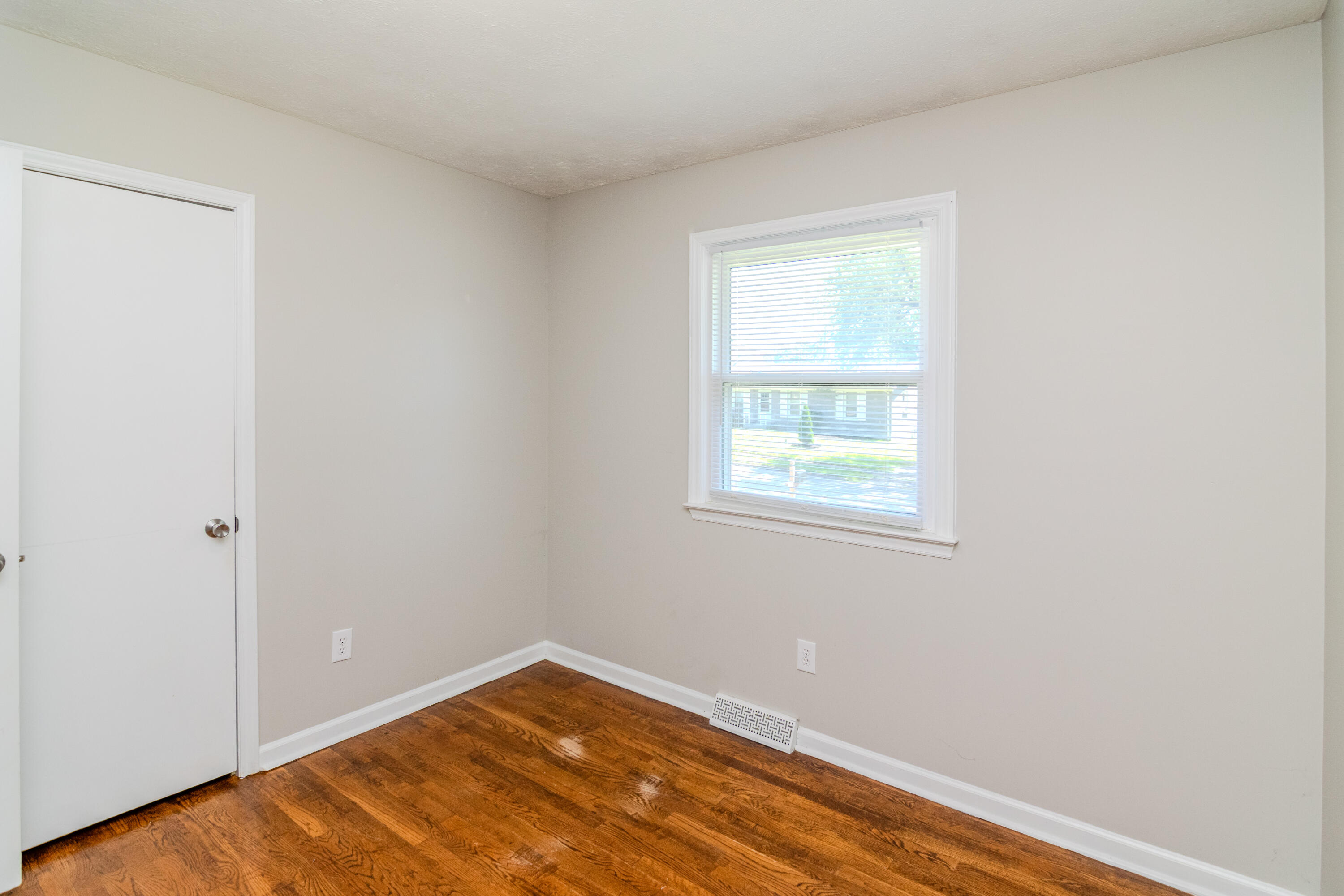 632 Waldo Way Property Photo 22