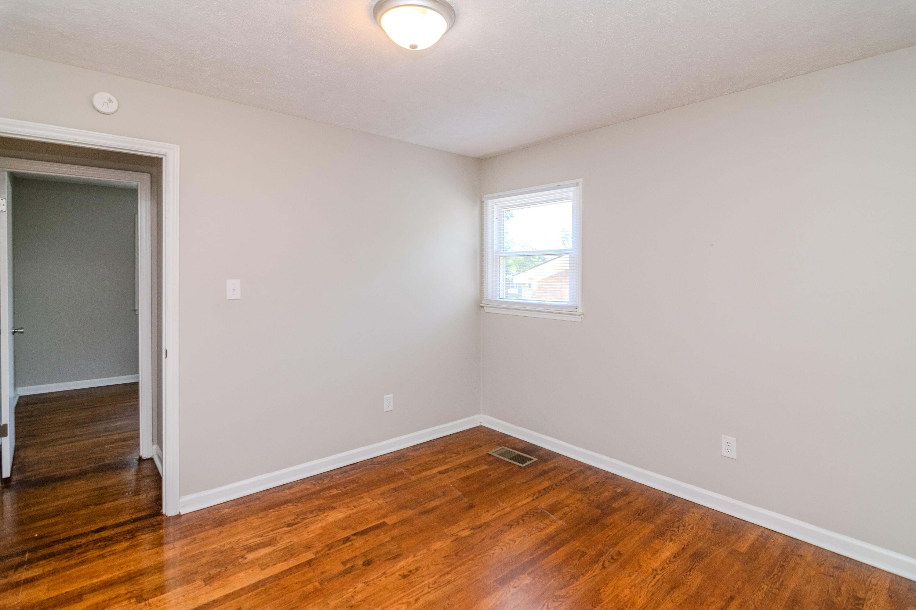 632 Waldo Way Property Photo 28