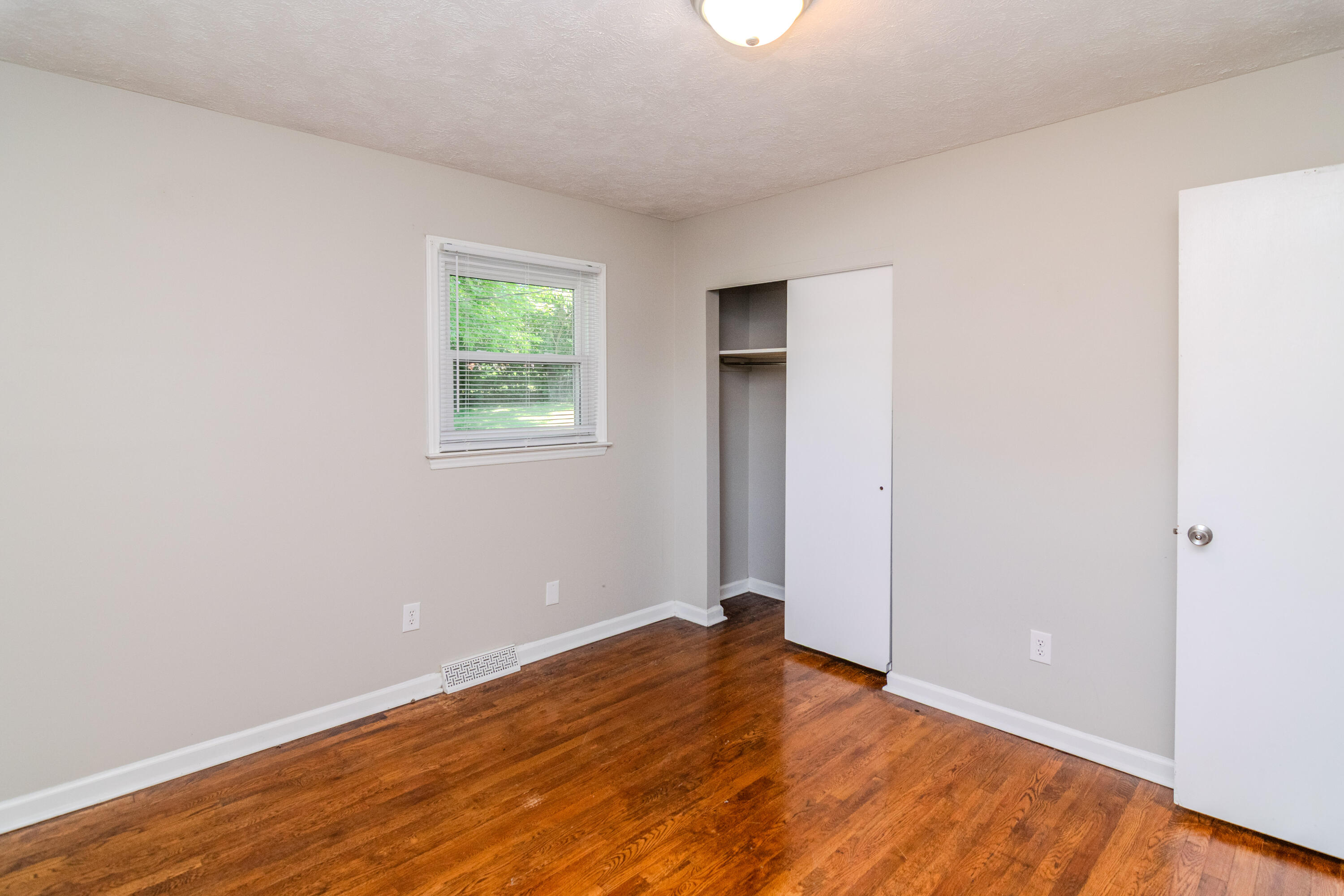 632 Waldo Way Property Photo 30