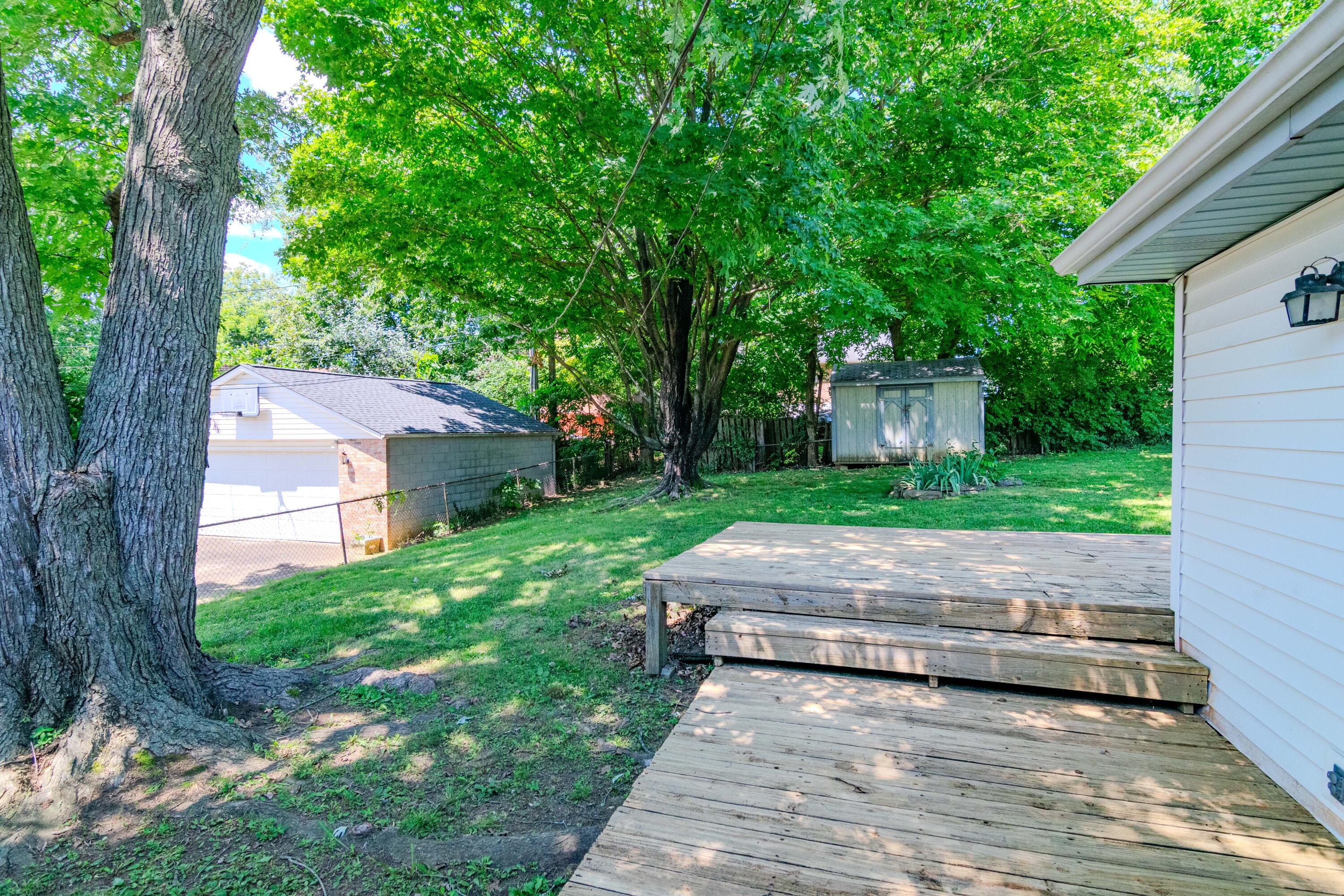 632 Waldo Way Property Photo 35