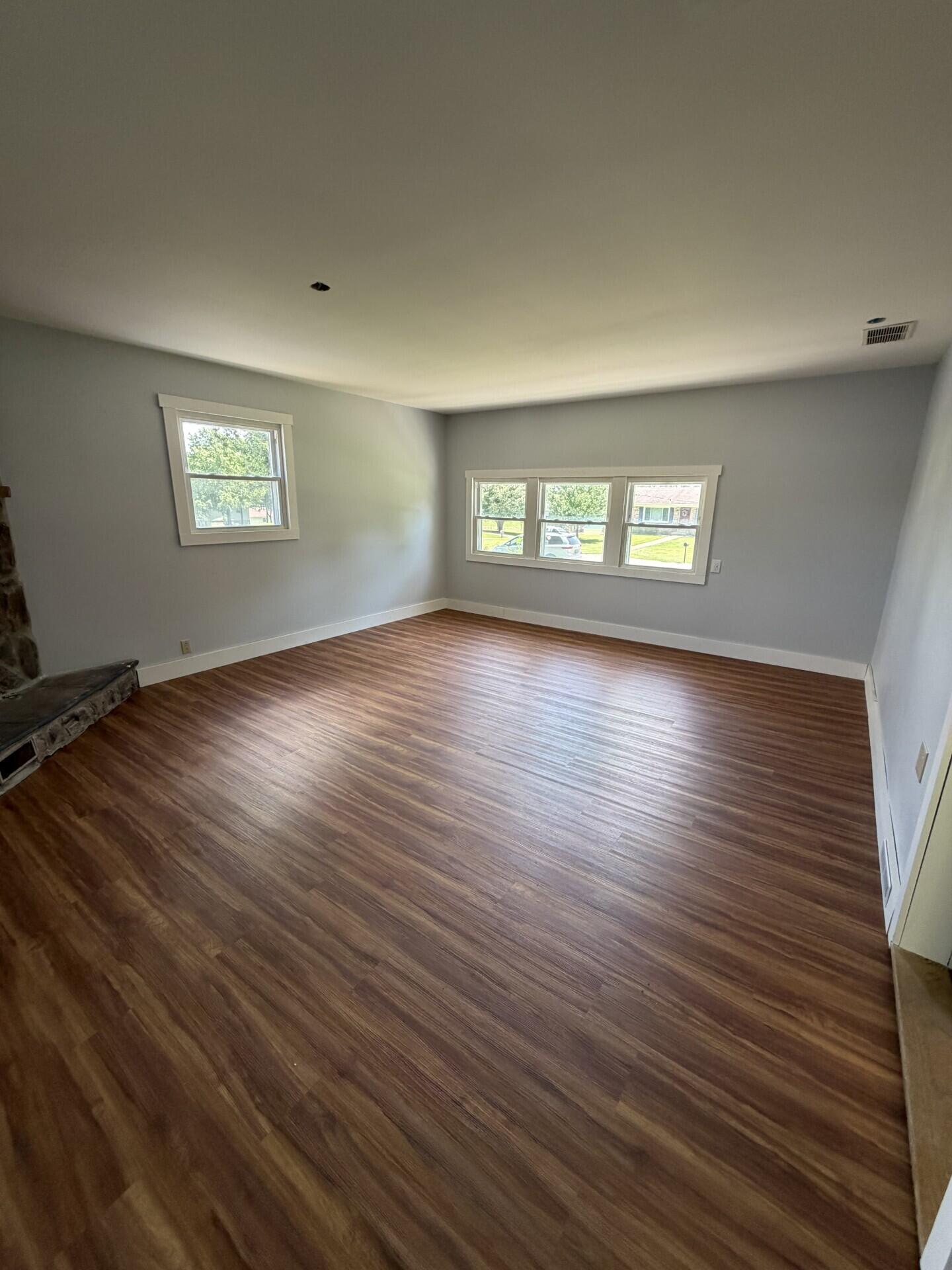 721 Wayland Drive Property Photo 7