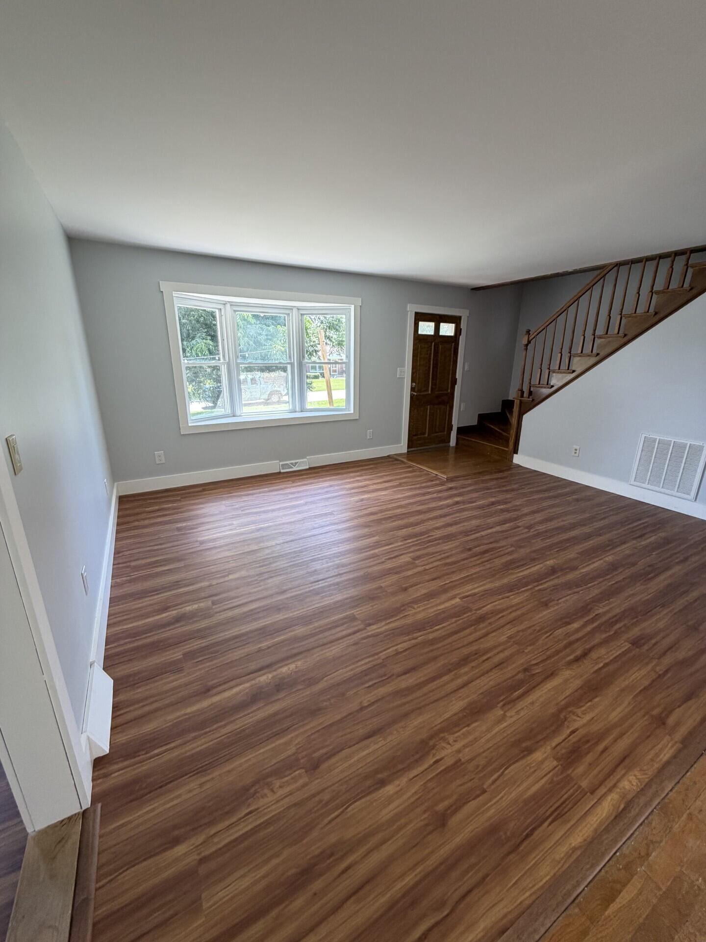 721 Wayland Drive Property Photo 9