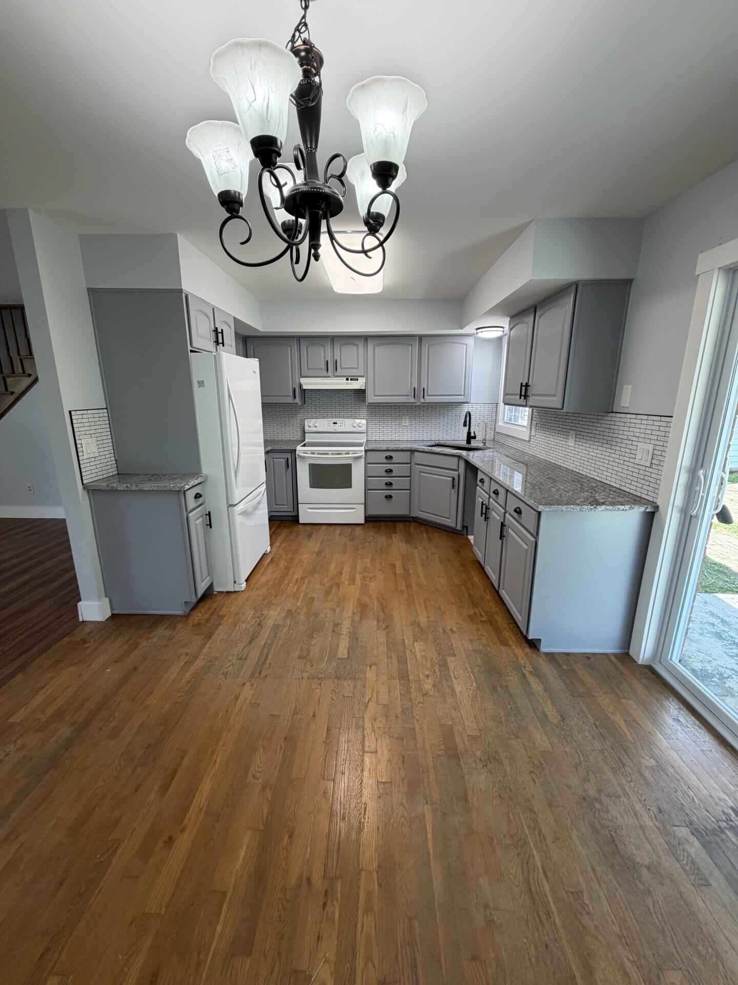721 Wayland Drive Property Photo 11