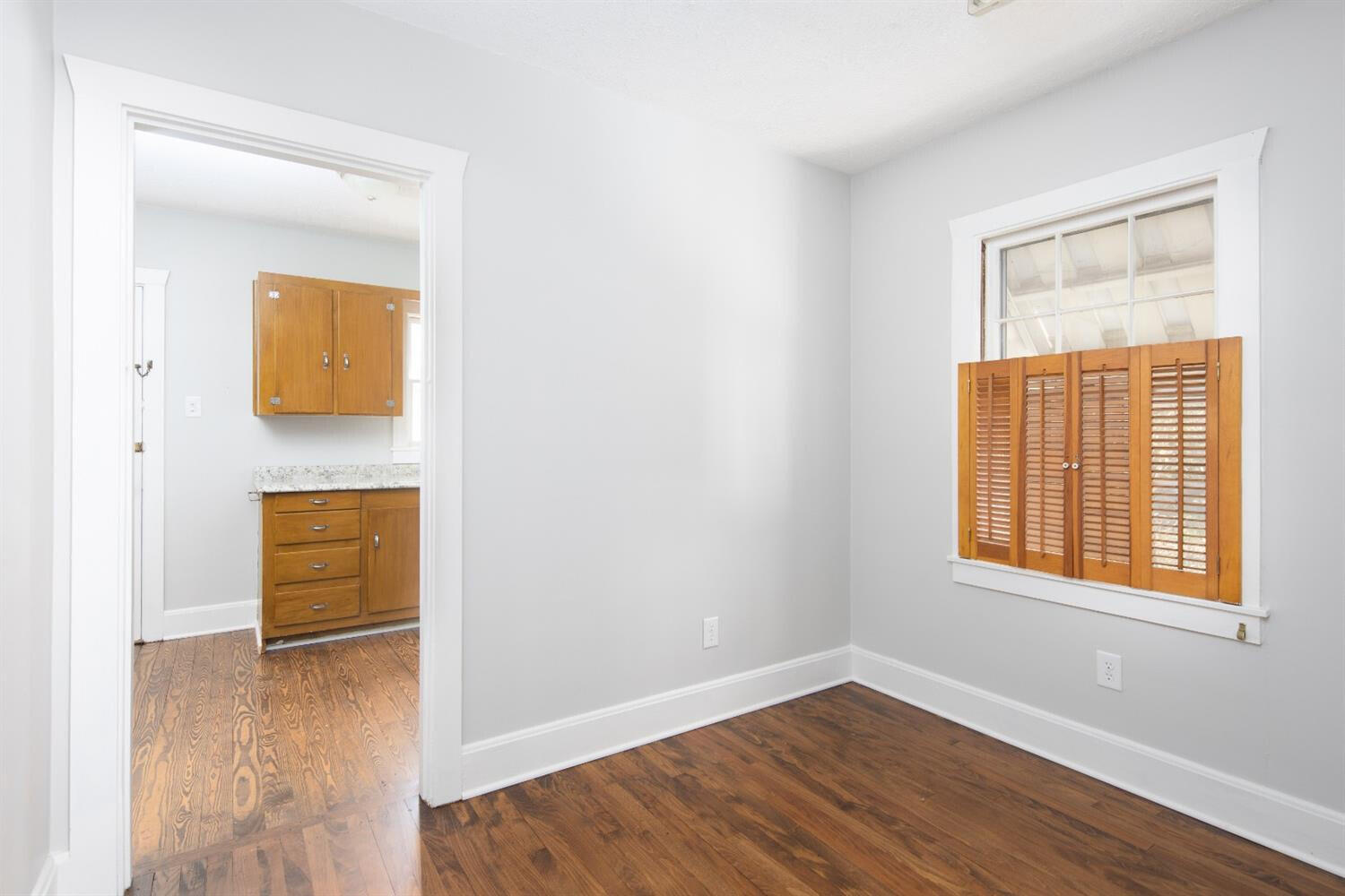 1220 Hammond Avenue Property Photo 7