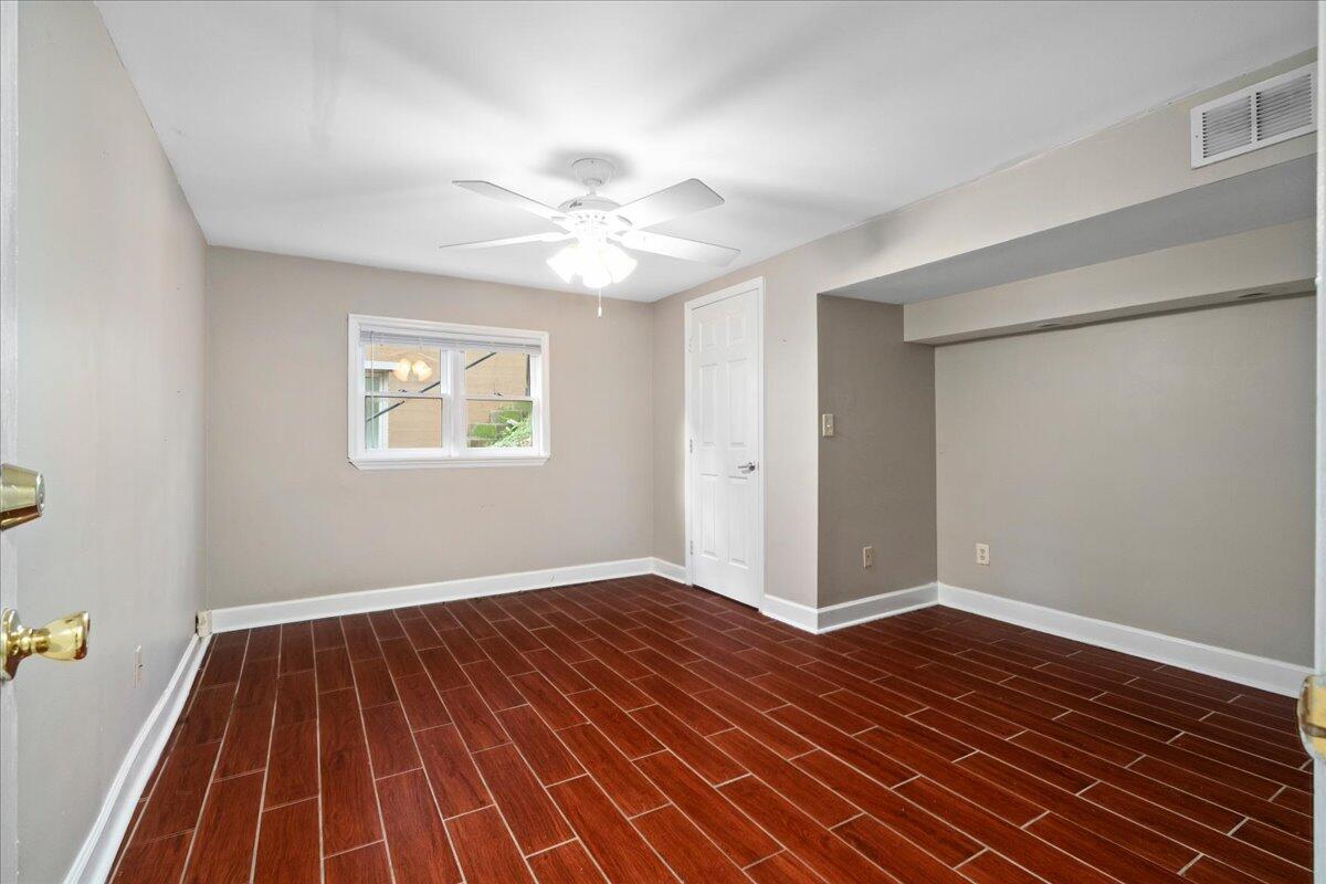 325 S 3rd Street Property Photo 28