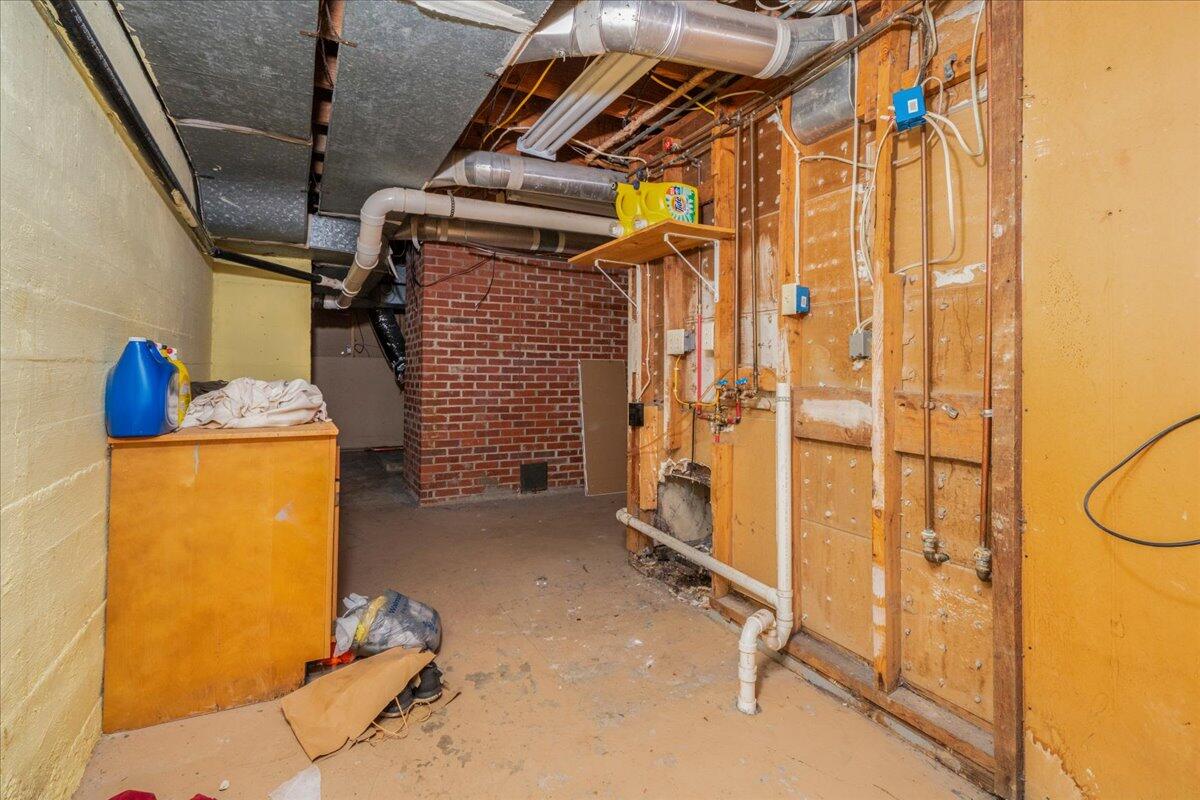 325 S 3rd Street Property Photo 29