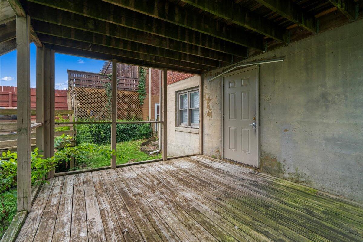 325 S 3rd Street Property Photo 35