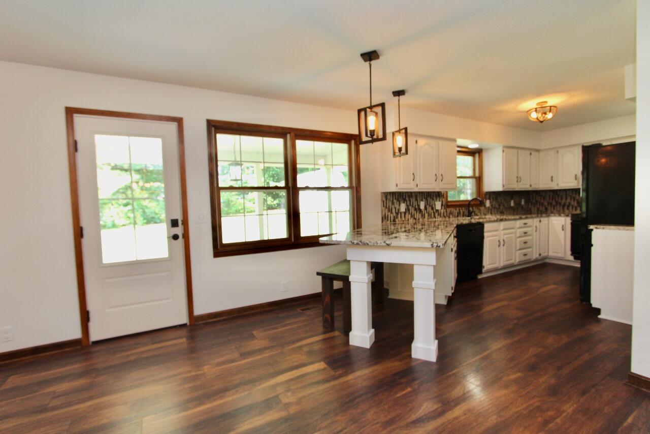 201 Pine Street Property Photo 8