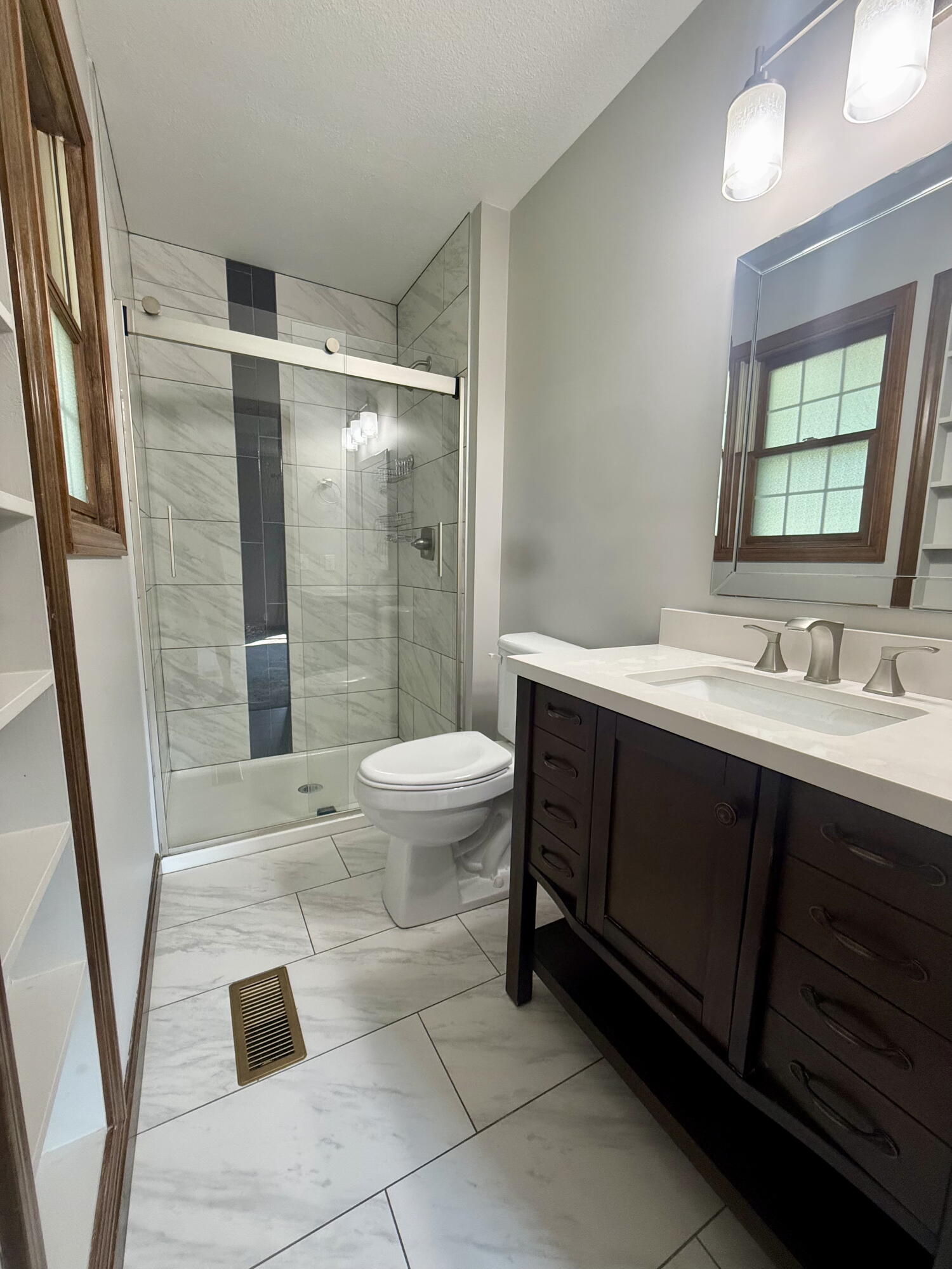 201 Pine Street Property Photo 20