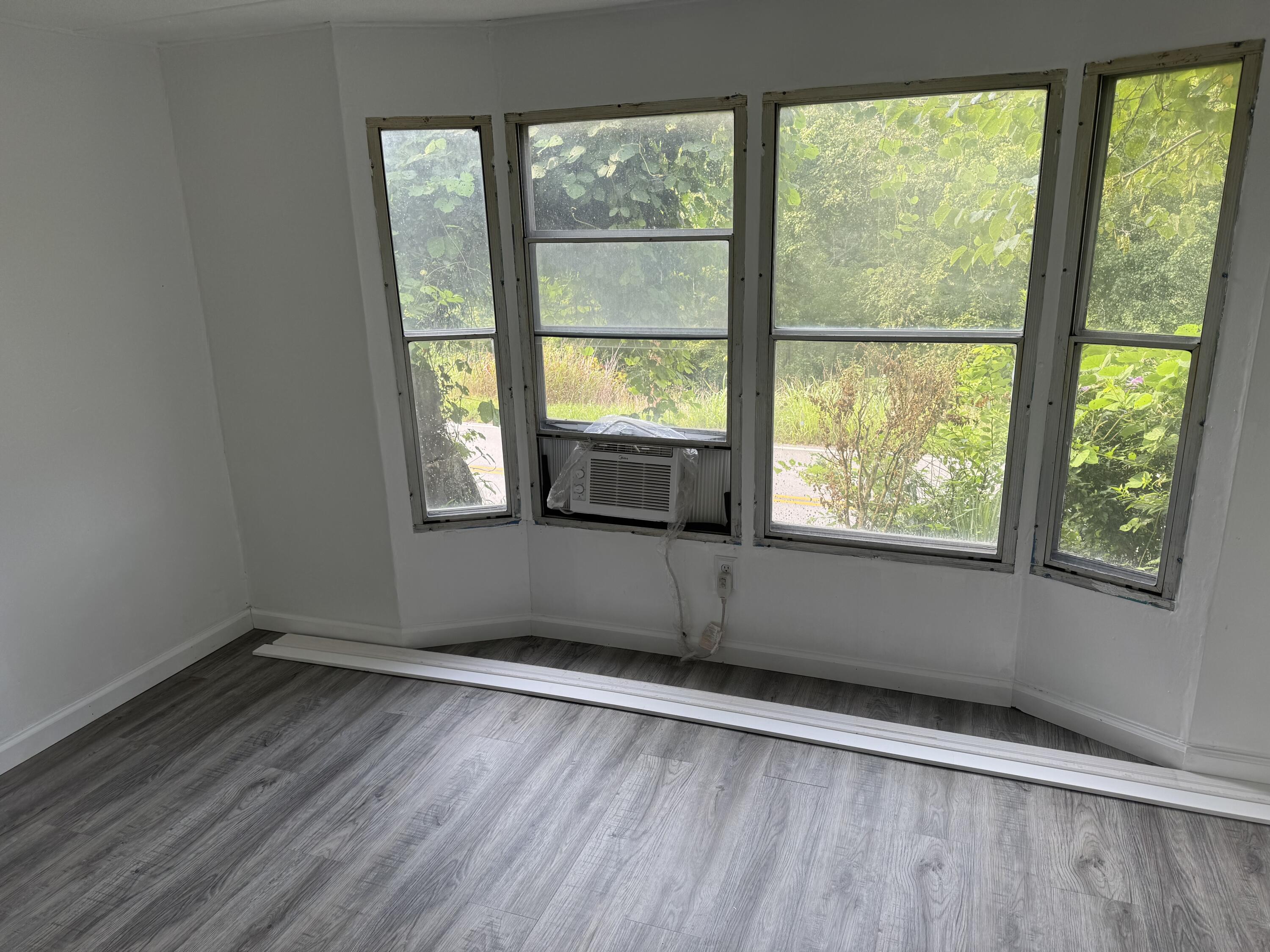 365 Quicksand Road Property Photo 14