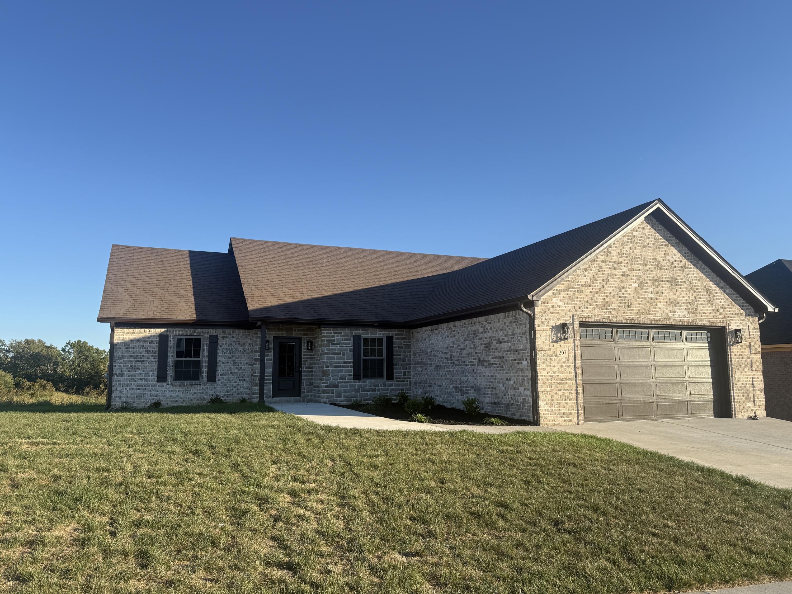 207 Lexwood Lane Property Photo 1
