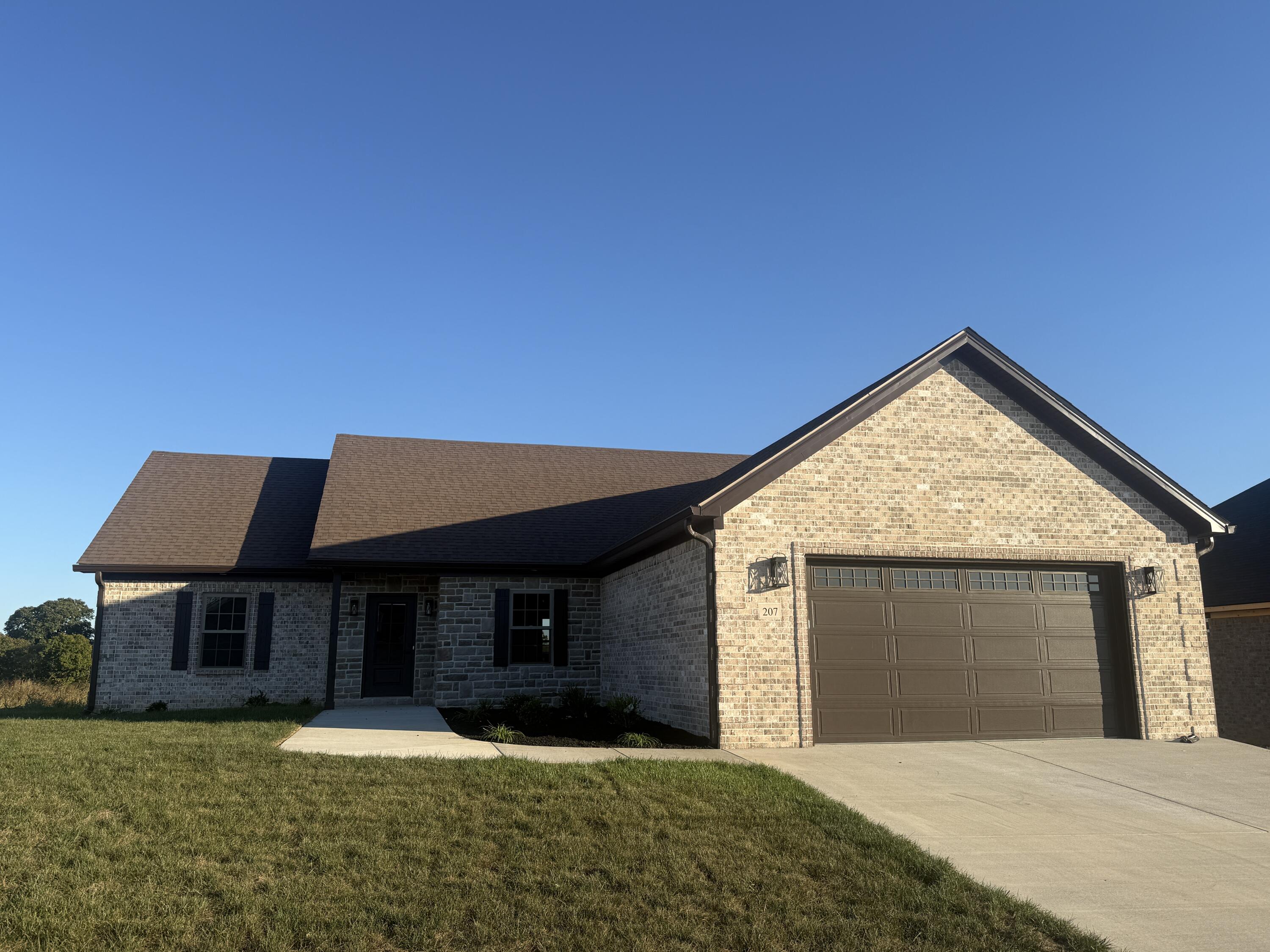 207 Lexwood Lane Property Photo 2
