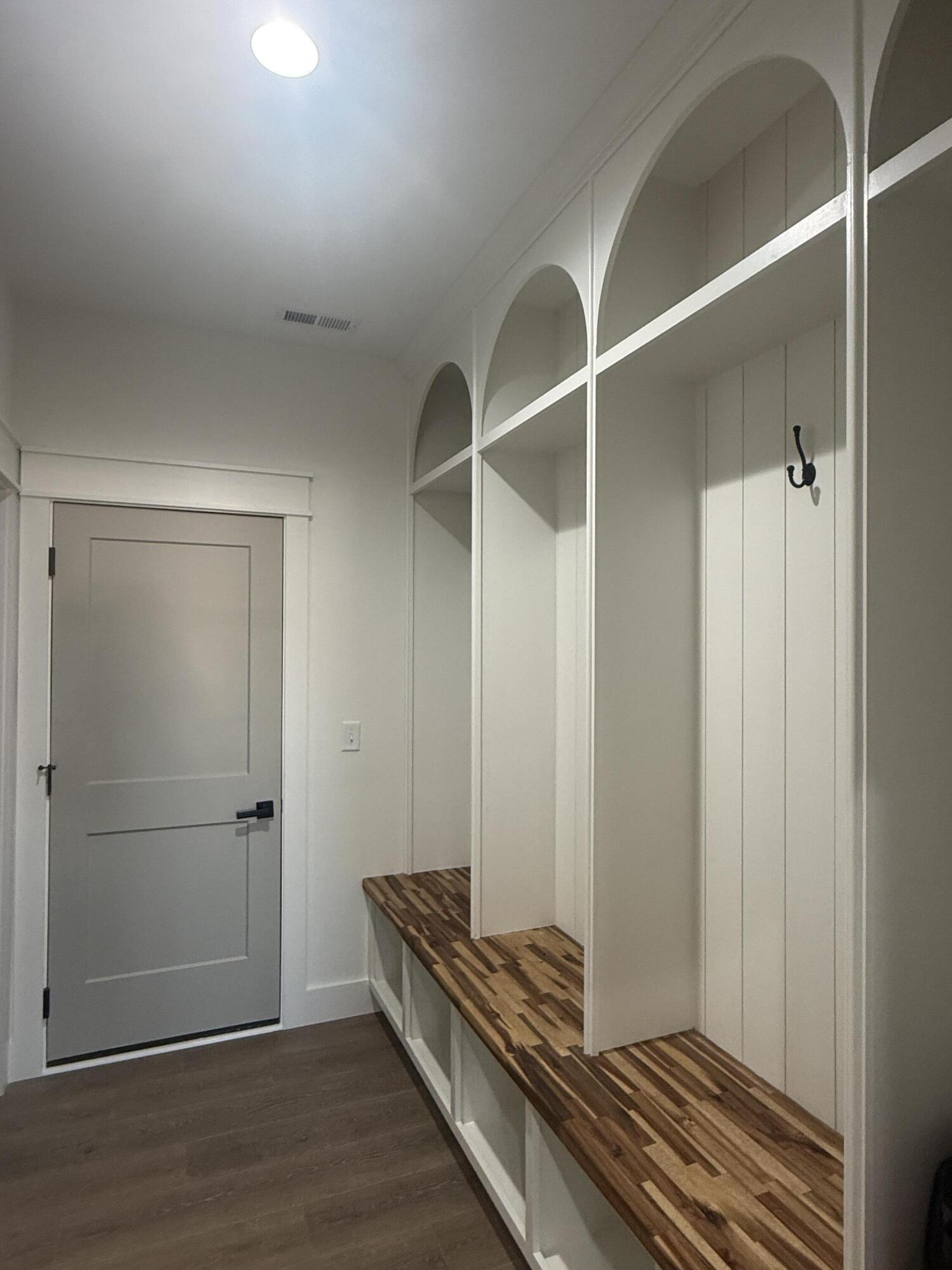 207 Lexwood Lane Property Photo 8