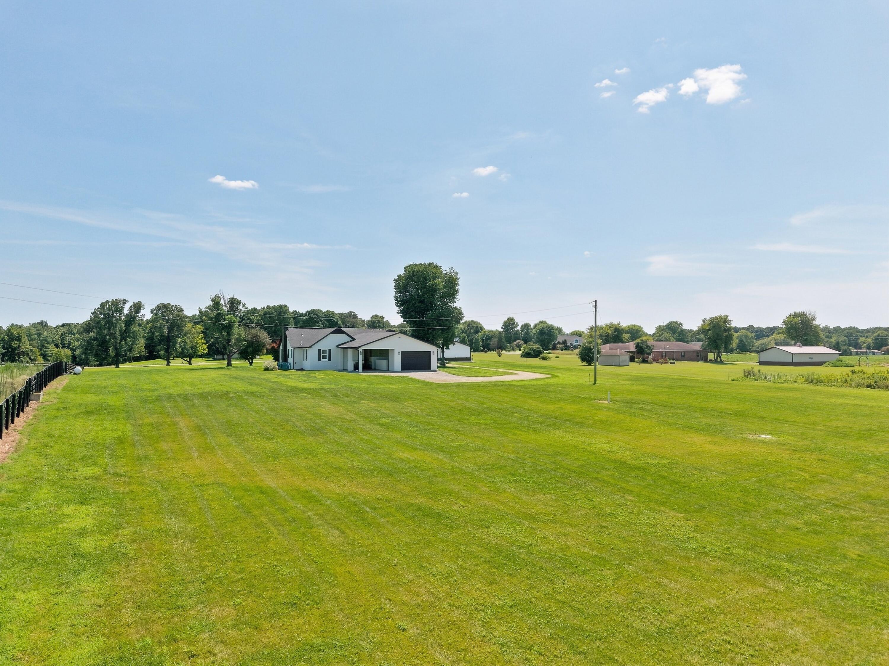 1470 N State Route 93 Property Photo 7